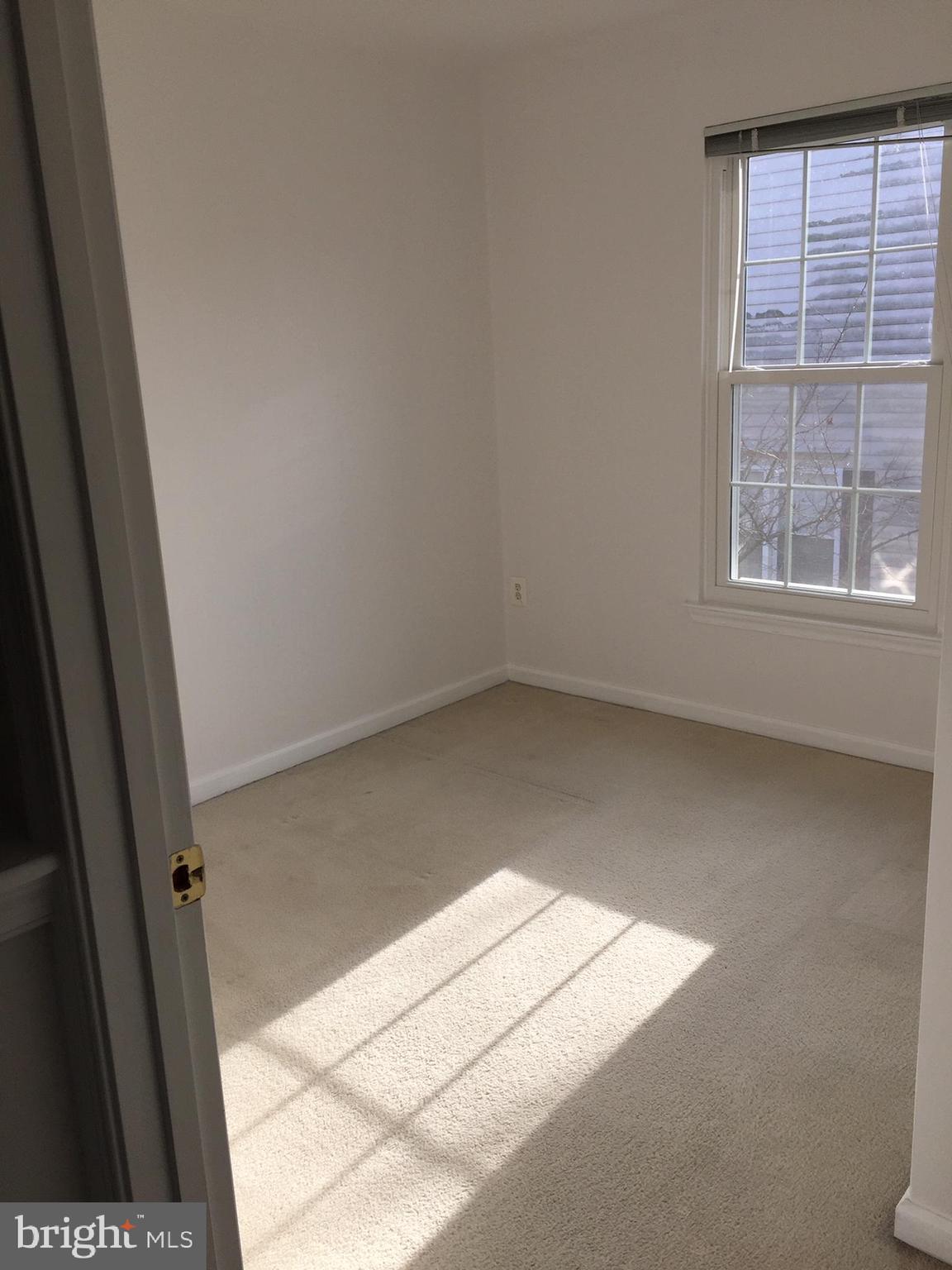 AMBERLEA FARM - Residential Lease