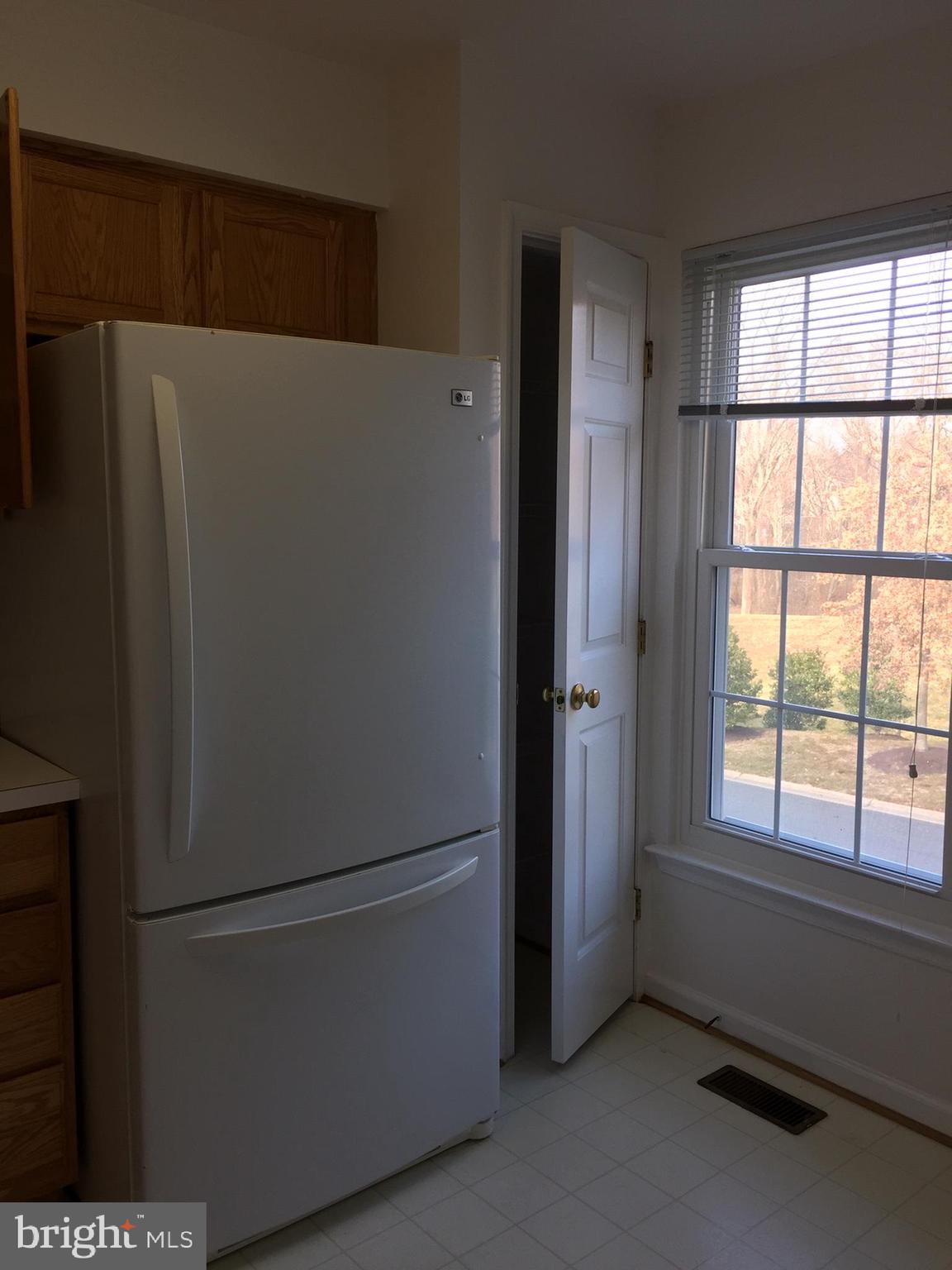 AMBERLEA FARM - Residential Lease