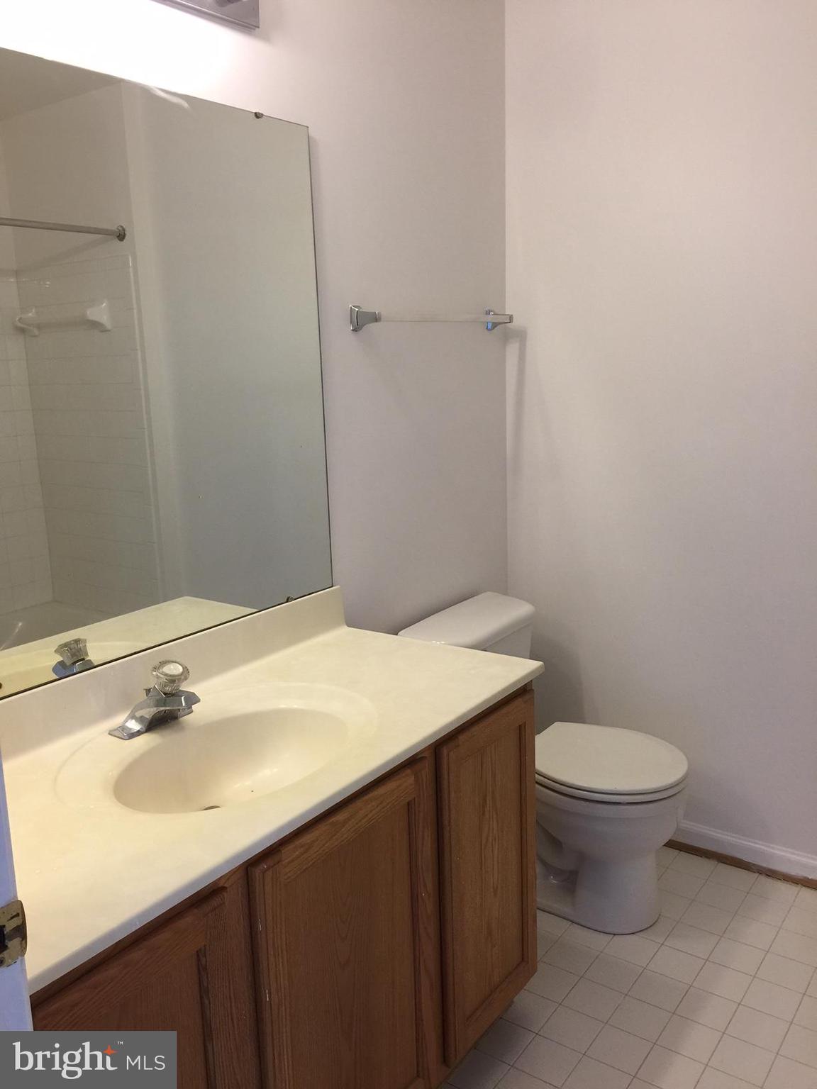 AMBERLEA FARM - Residential Lease