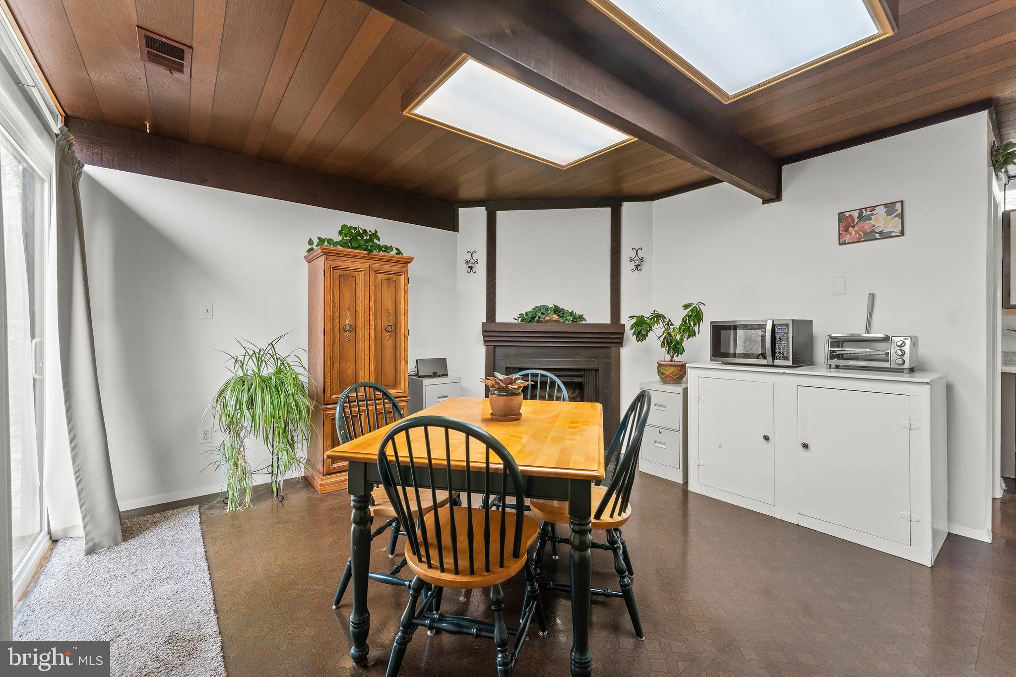 OAK RIDGE ESTATES - Residential