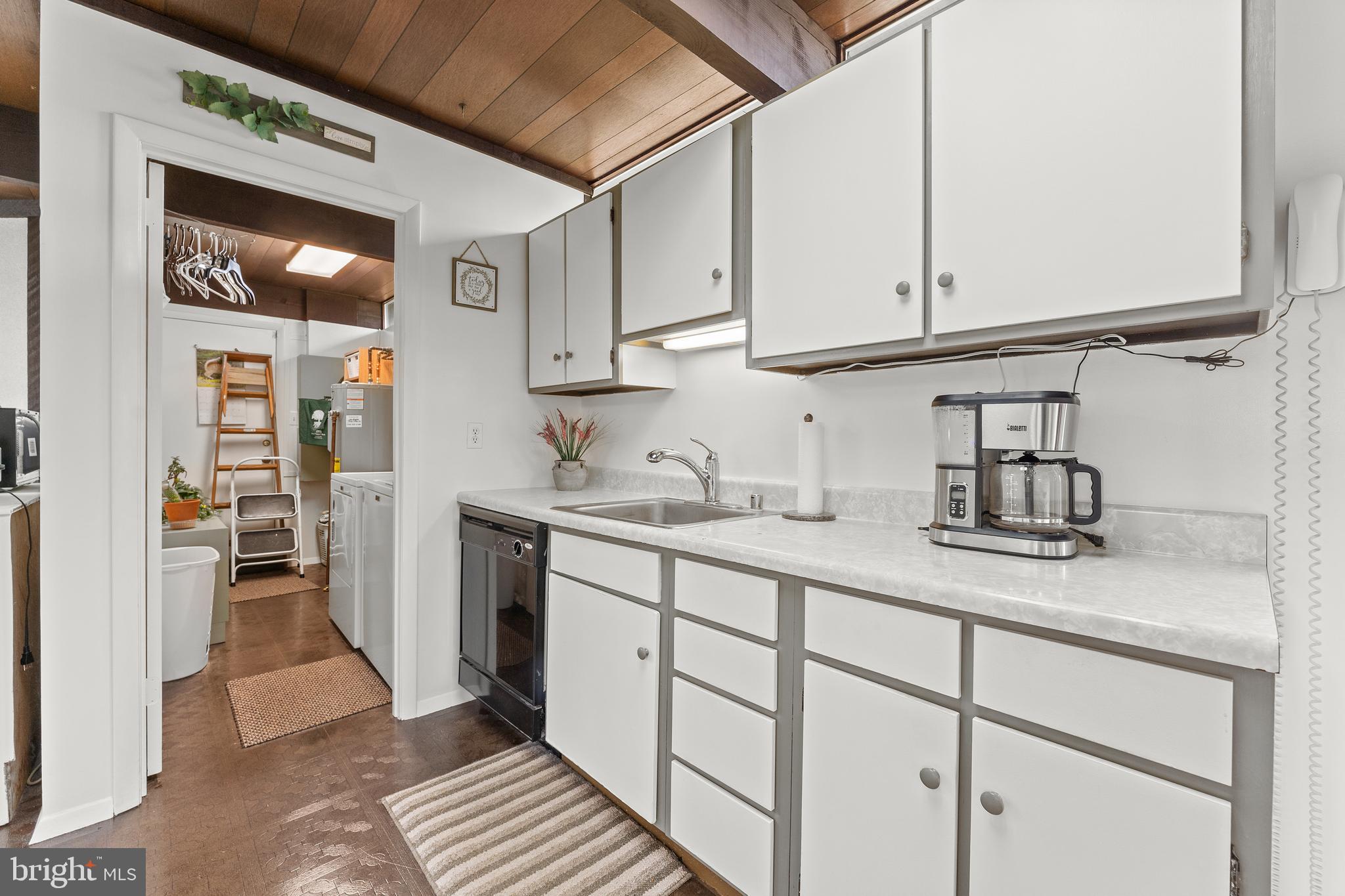 OAK RIDGE ESTATES - Residential