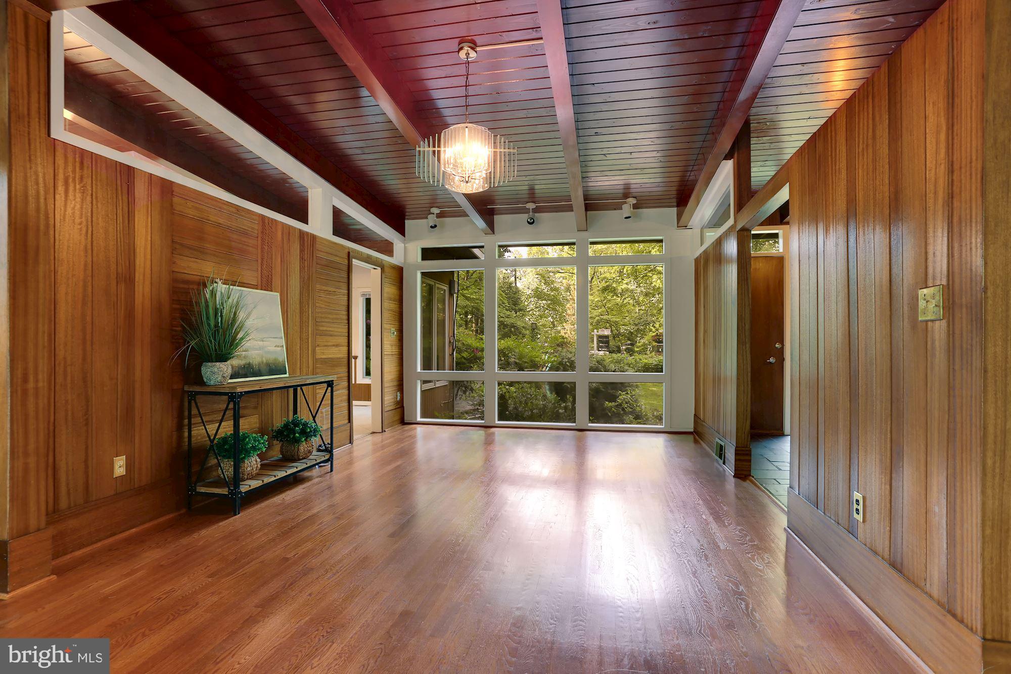 HOLMES RUN ACRES - Residential