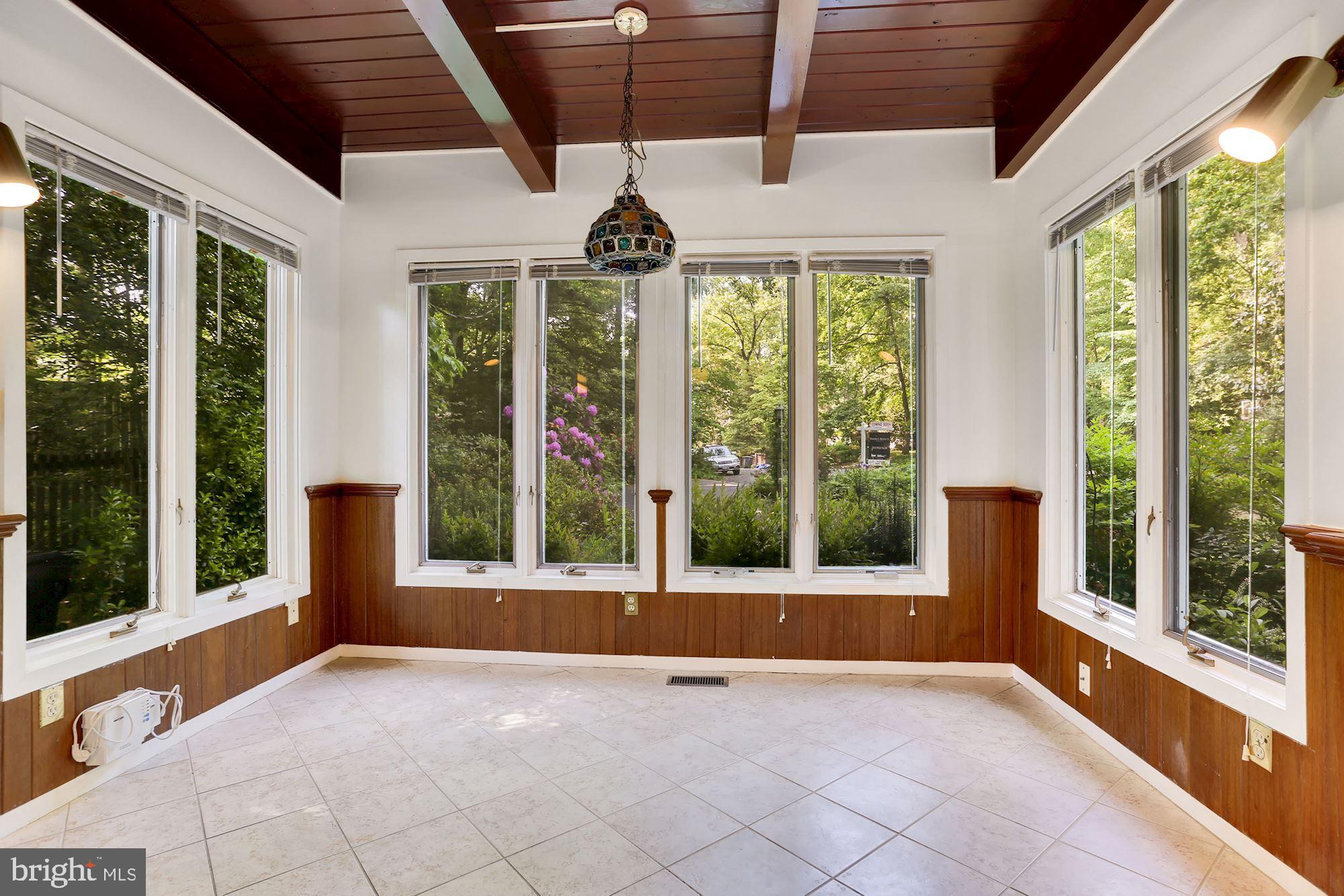 HOLMES RUN ACRES - Residential