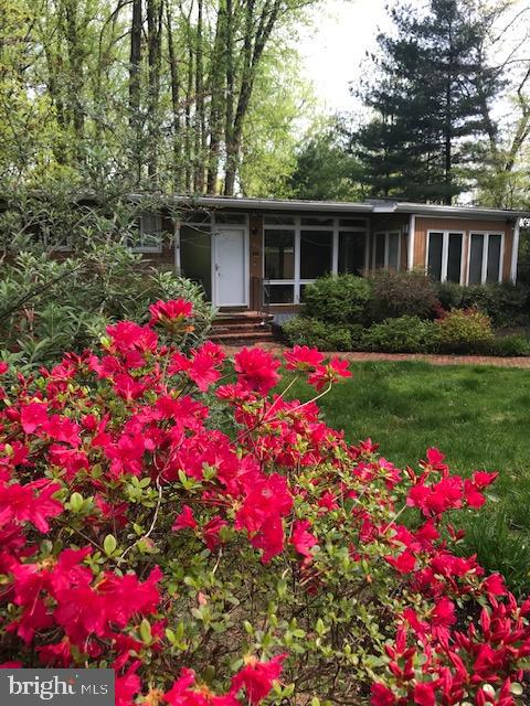 HOLMES RUN ACRES - Residential