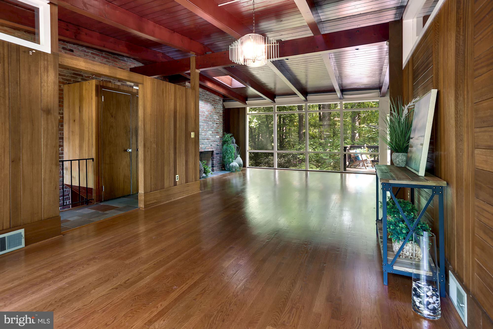 HOLMES RUN ACRES - Residential