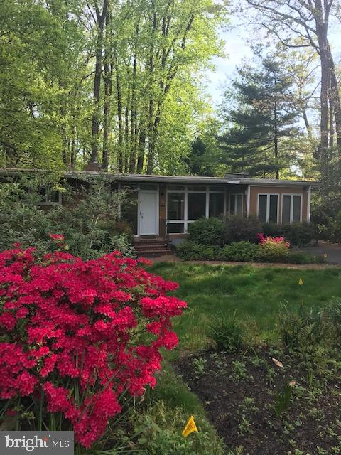 HOLMES RUN ACRES - Residential