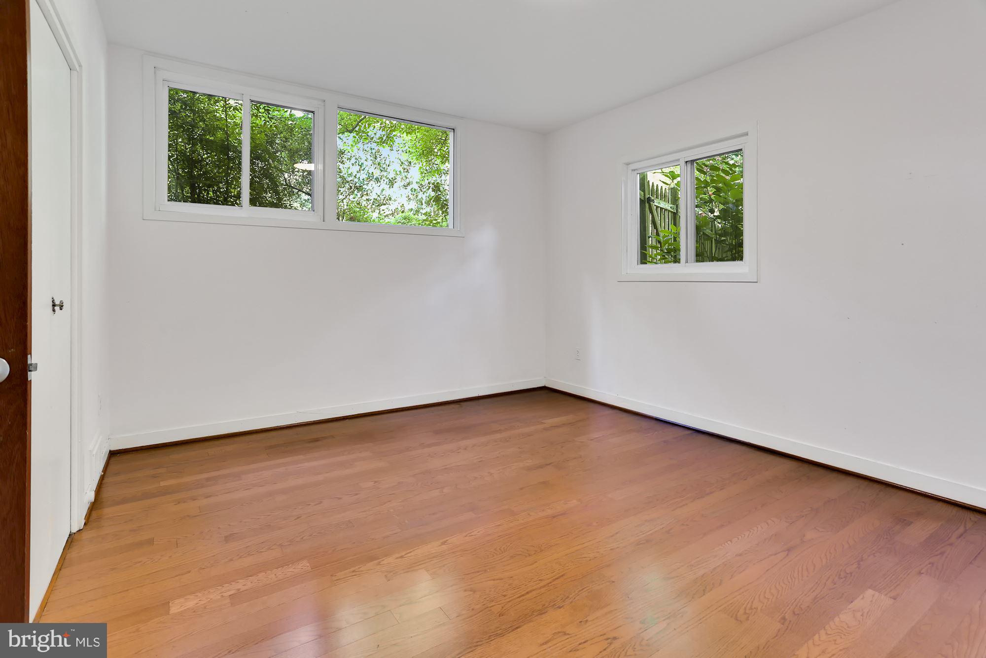 HOLMES RUN ACRES - Residential