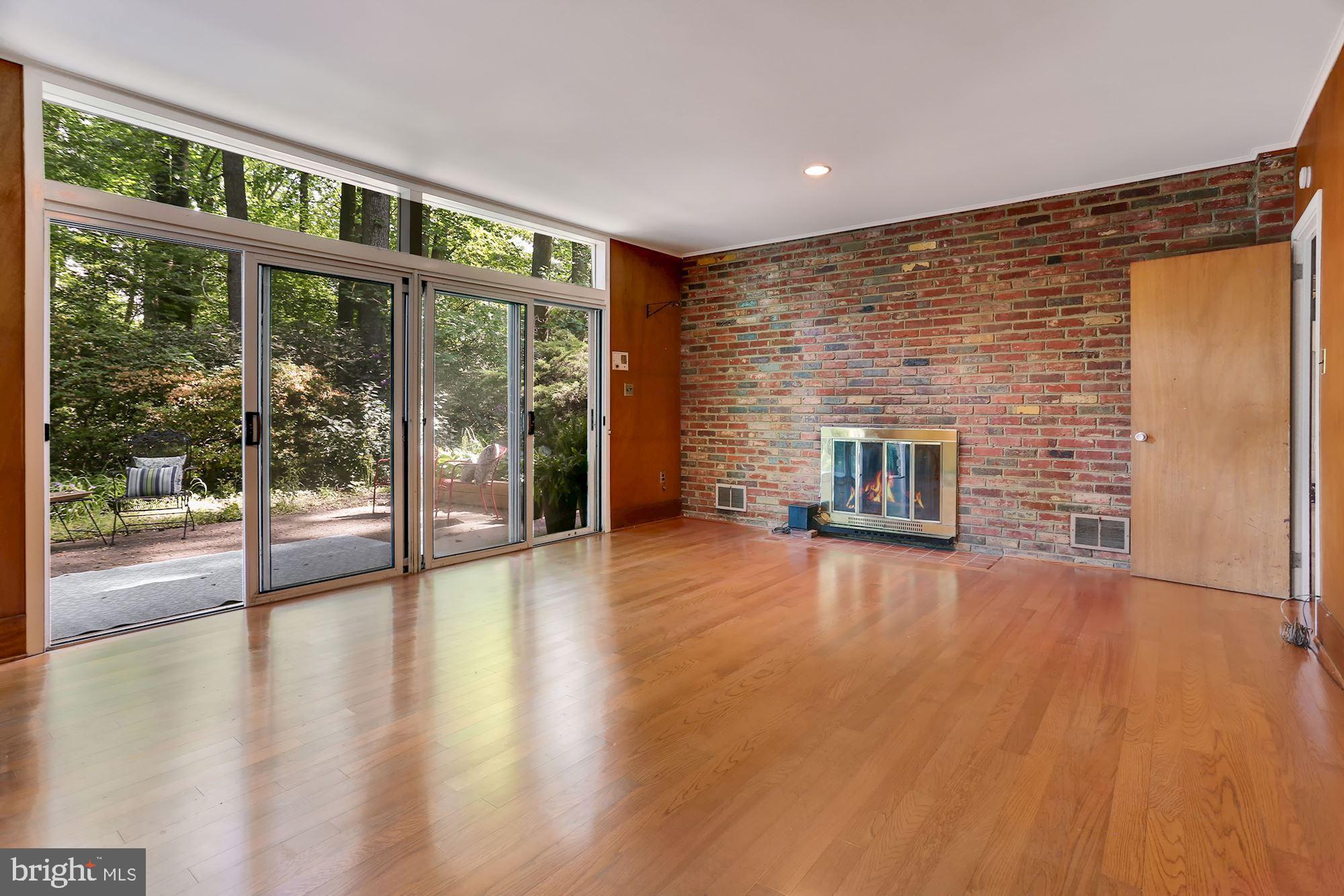 HOLMES RUN ACRES - Residential