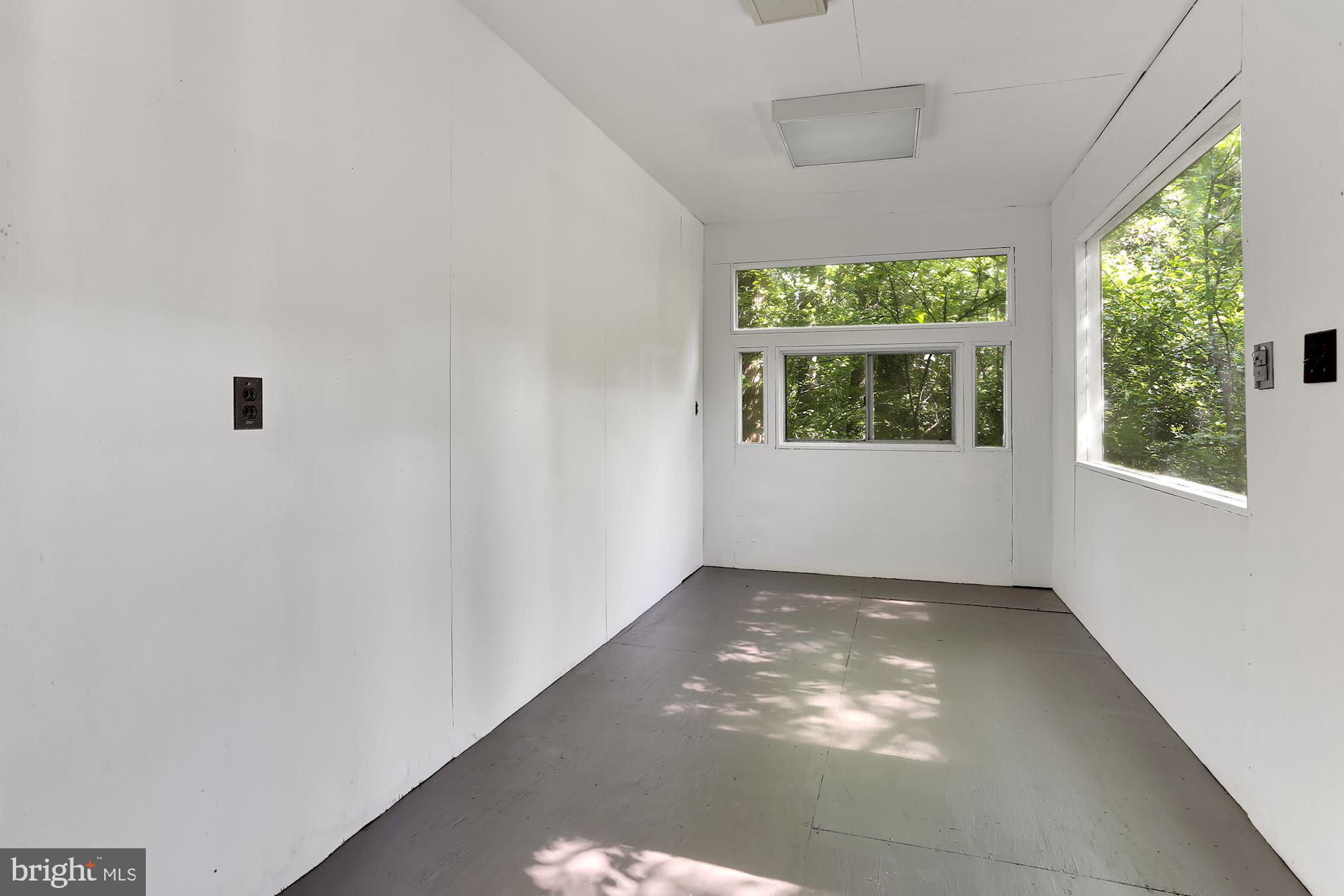 HOLMES RUN ACRES - Residential