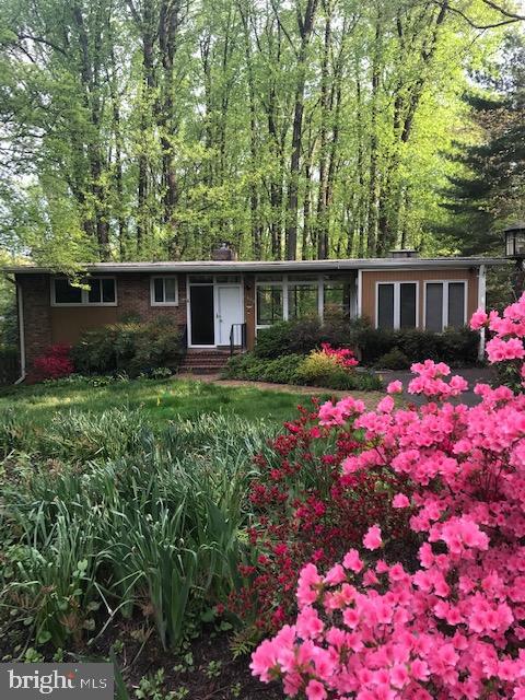 HOLMES RUN ACRES - Residential