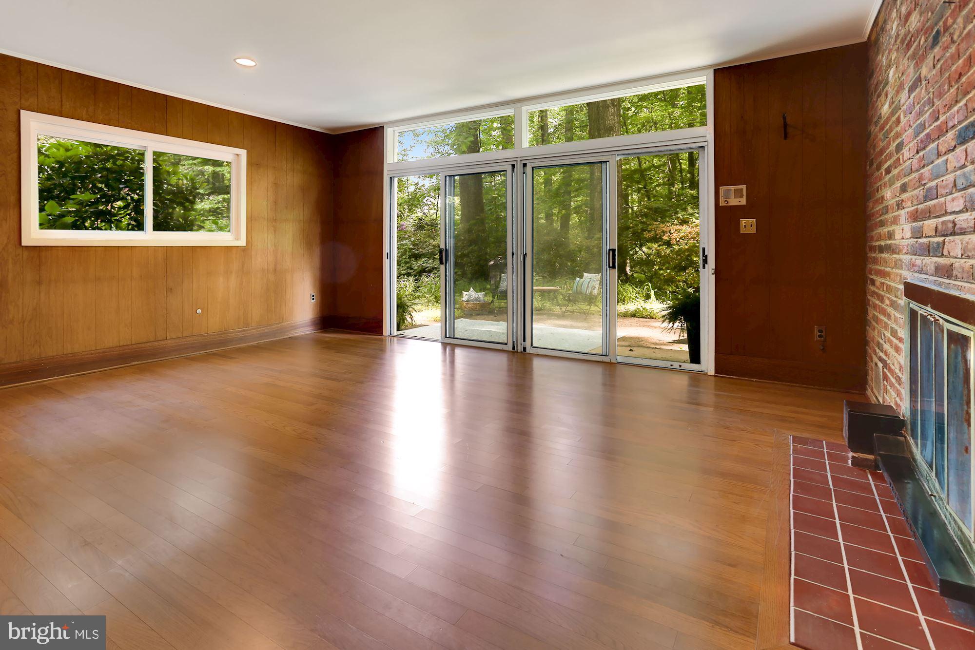 HOLMES RUN ACRES - Residential