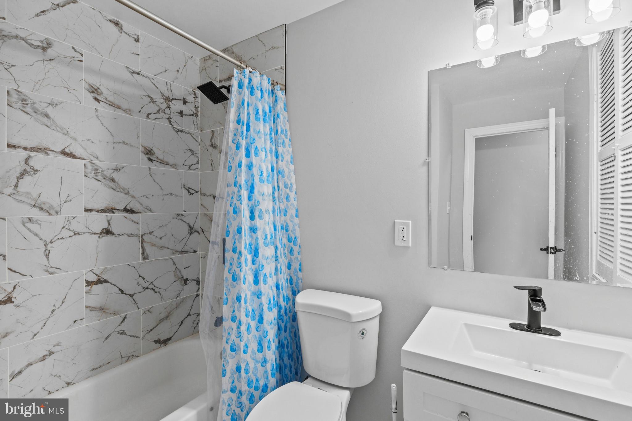 WESTBURY - Residential