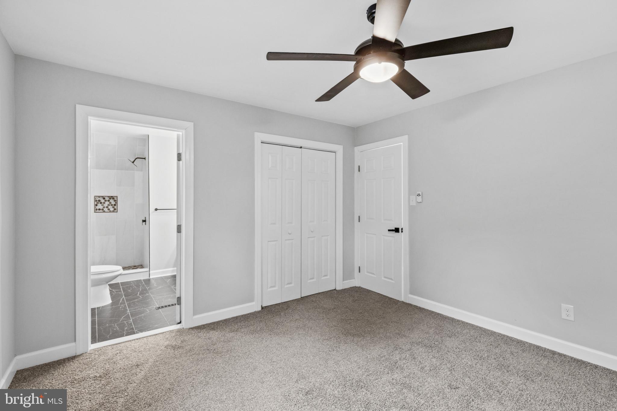 WESTBURY - Residential