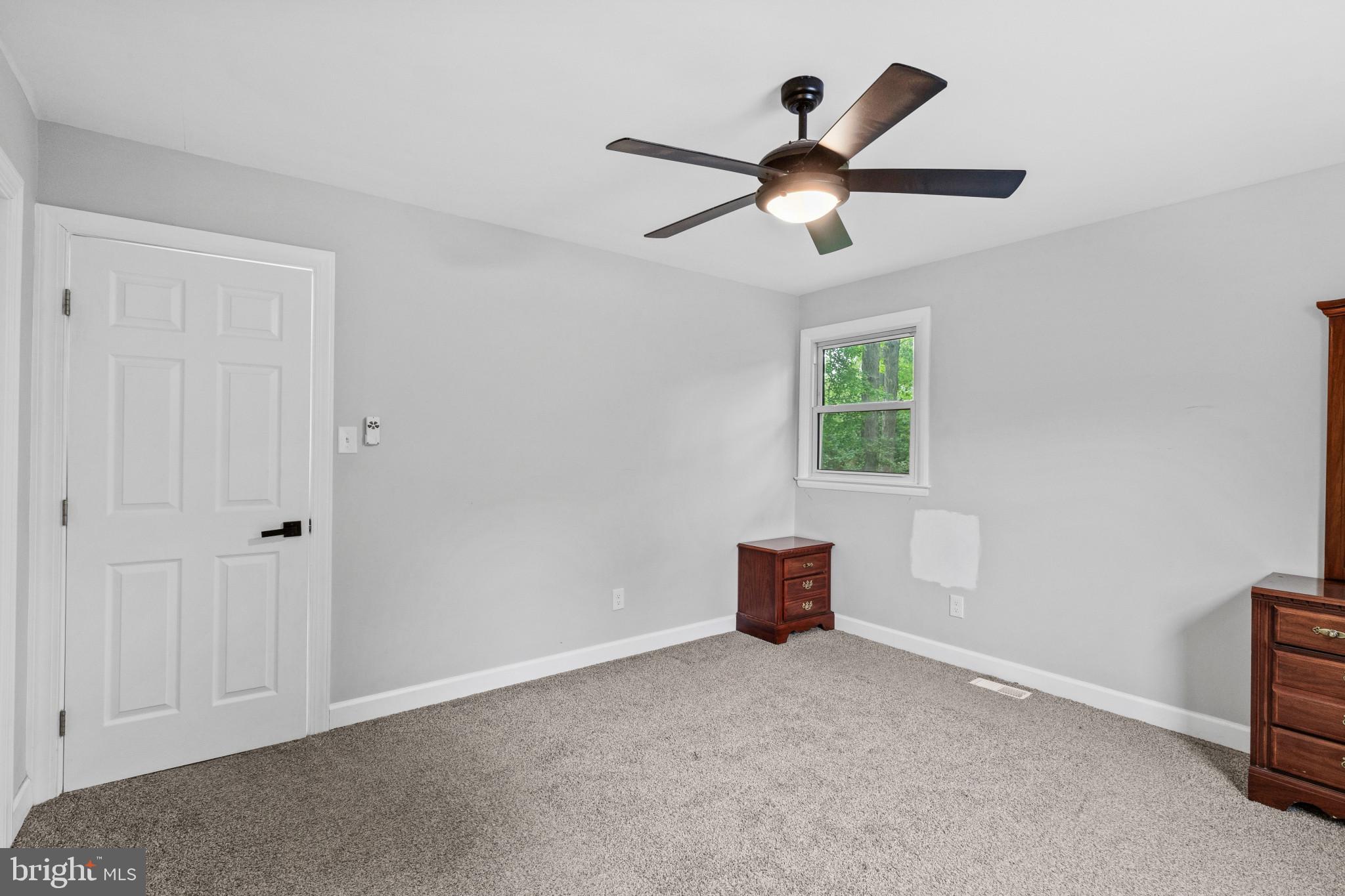WESTBURY - Residential