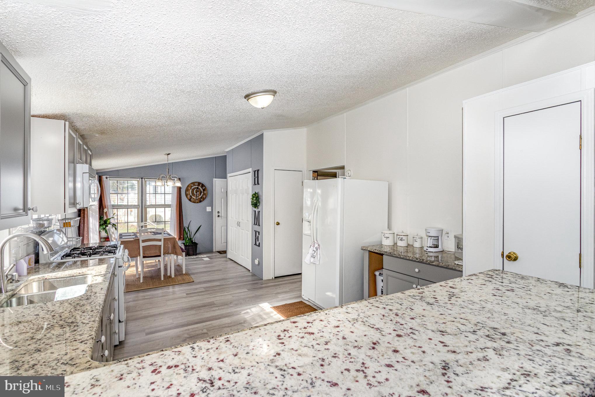 PHEASANT RIDGE MHP - Residential