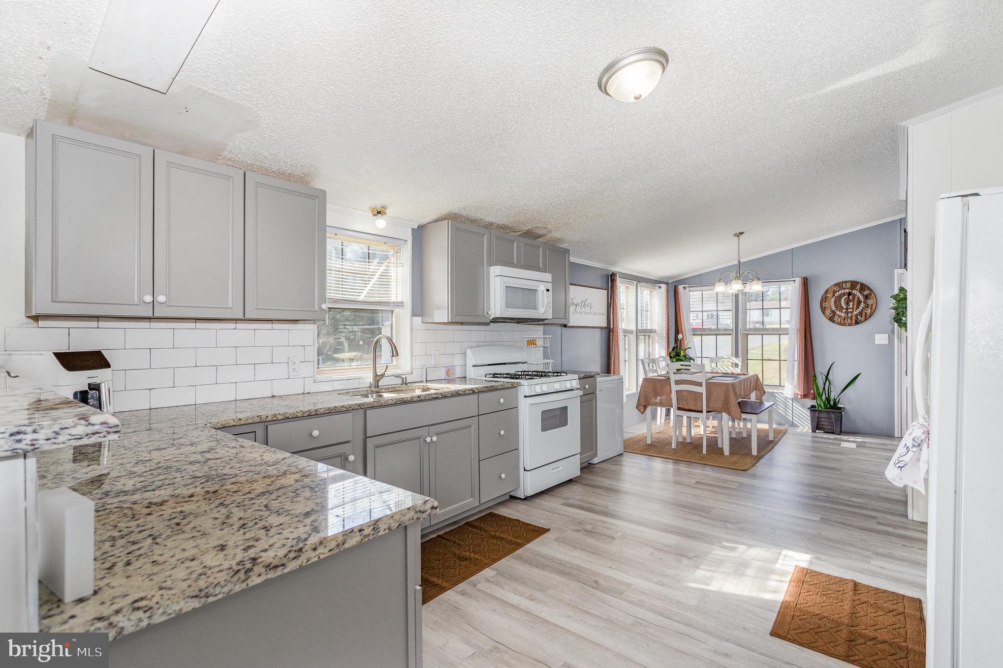 PHEASANT RIDGE MHP - Residential