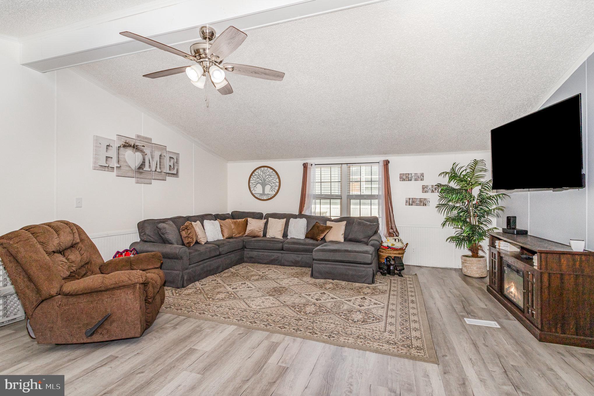 PHEASANT RIDGE MHP - Residential