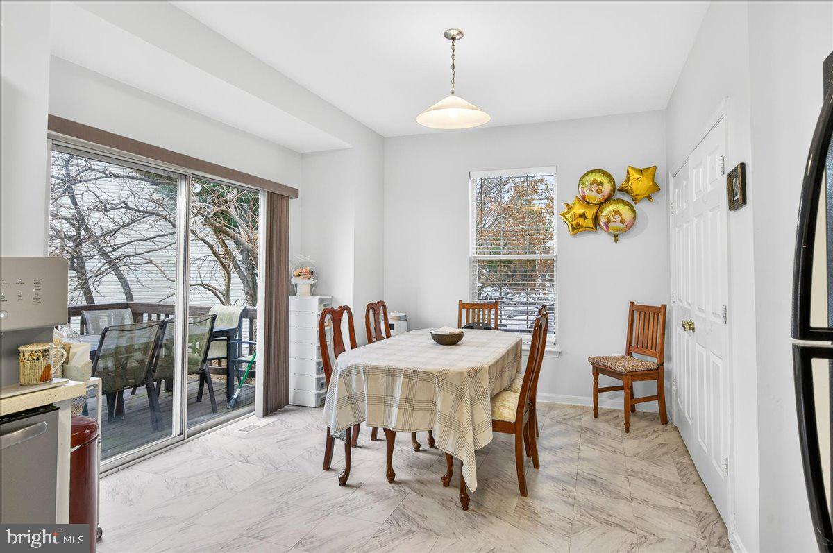 CENTRE RIDGE LAND BAY - Residential