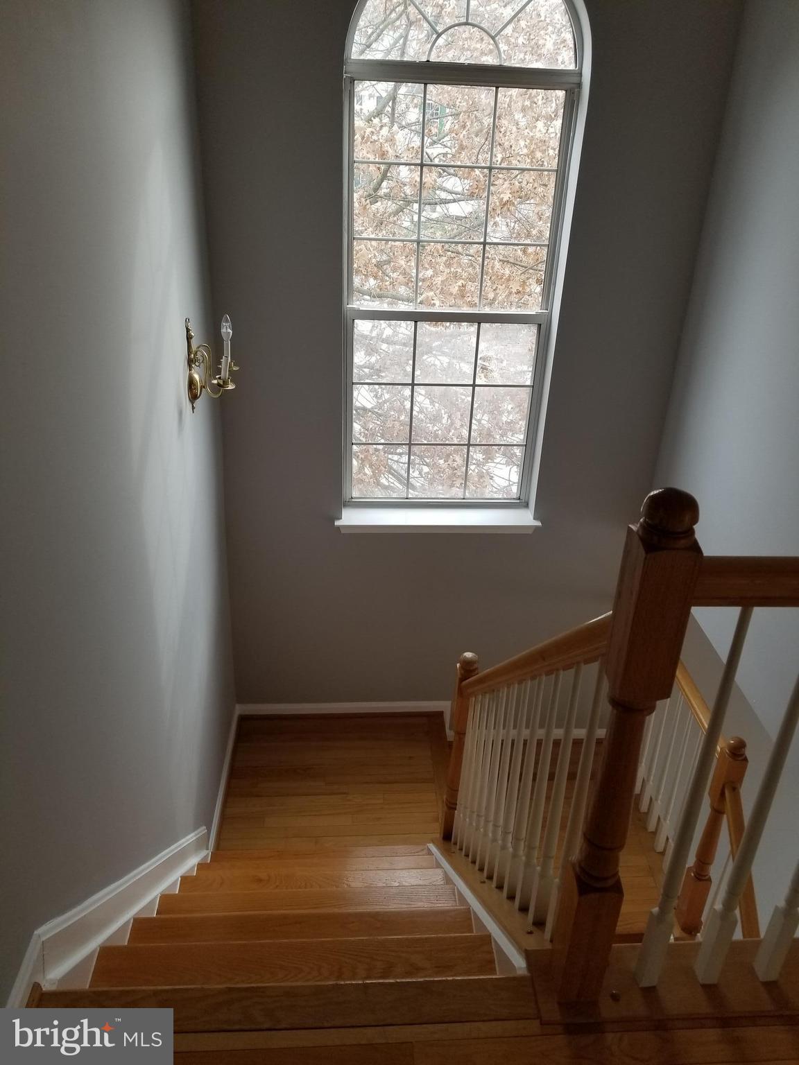 CENTRE RIDGE LAND BAY - Residential