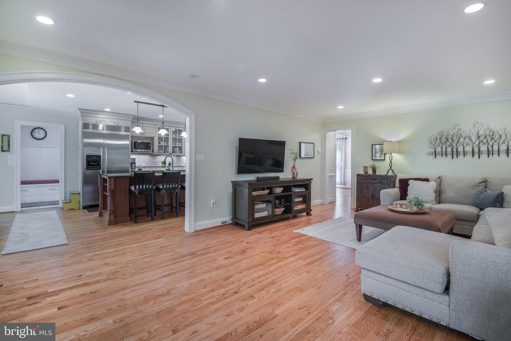 WINDSOR HILLS - Residential