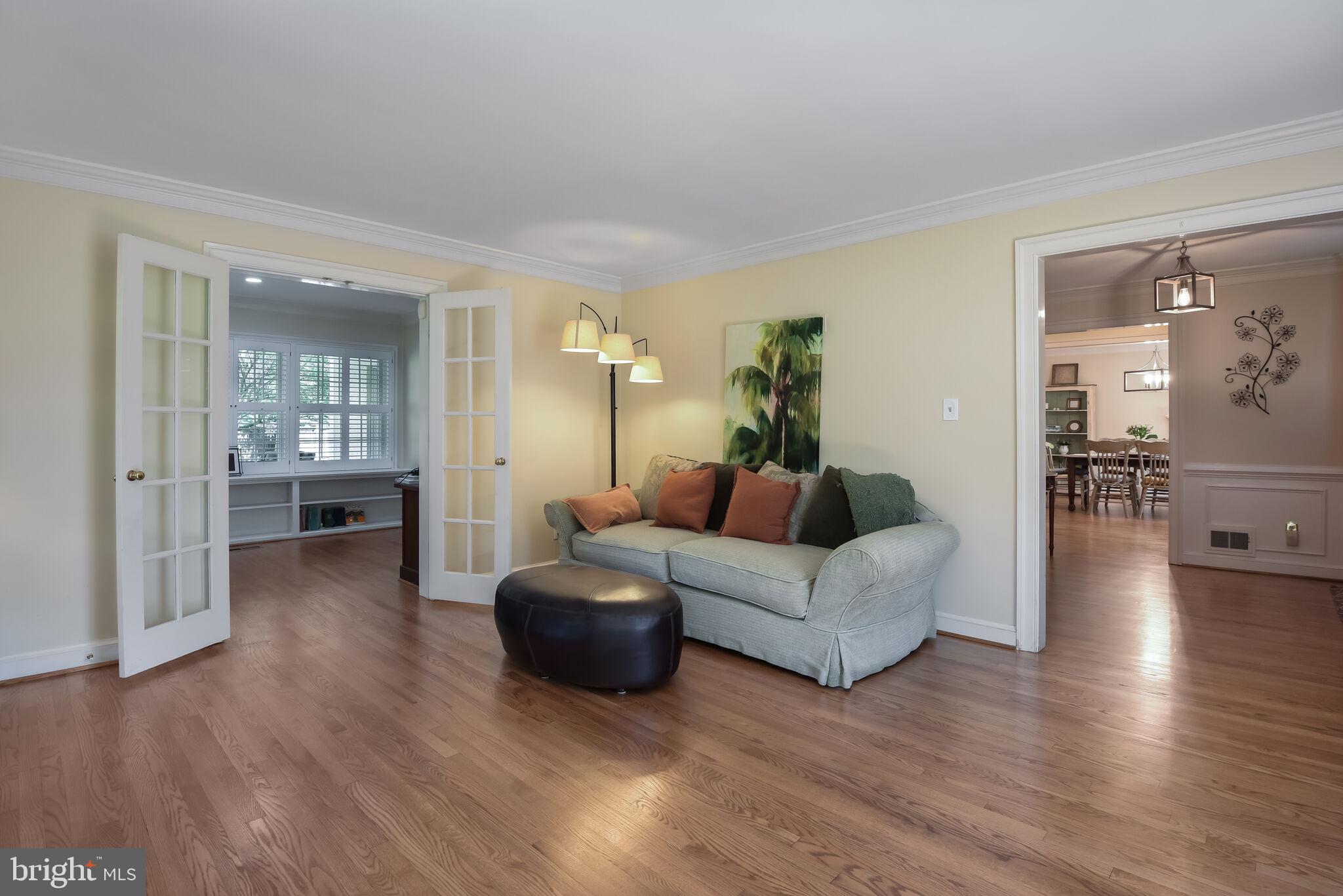 WINDSOR HILLS - Residential