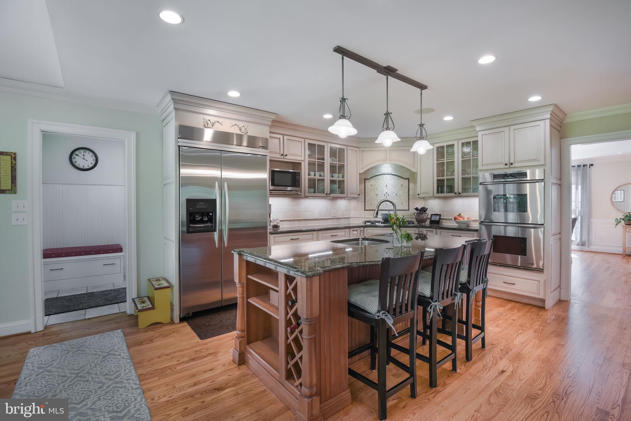 WINDSOR HILLS - Residential