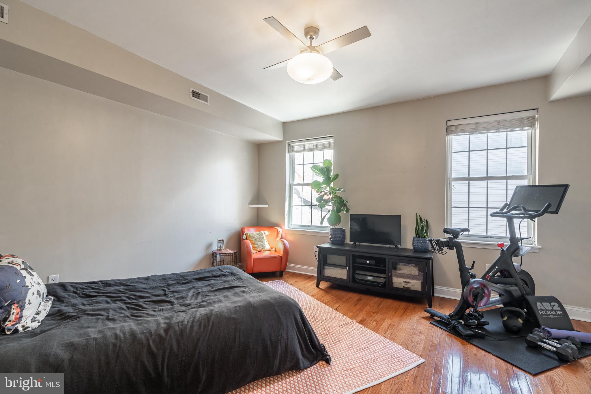 GRADUATE HOSPITAL - Residential