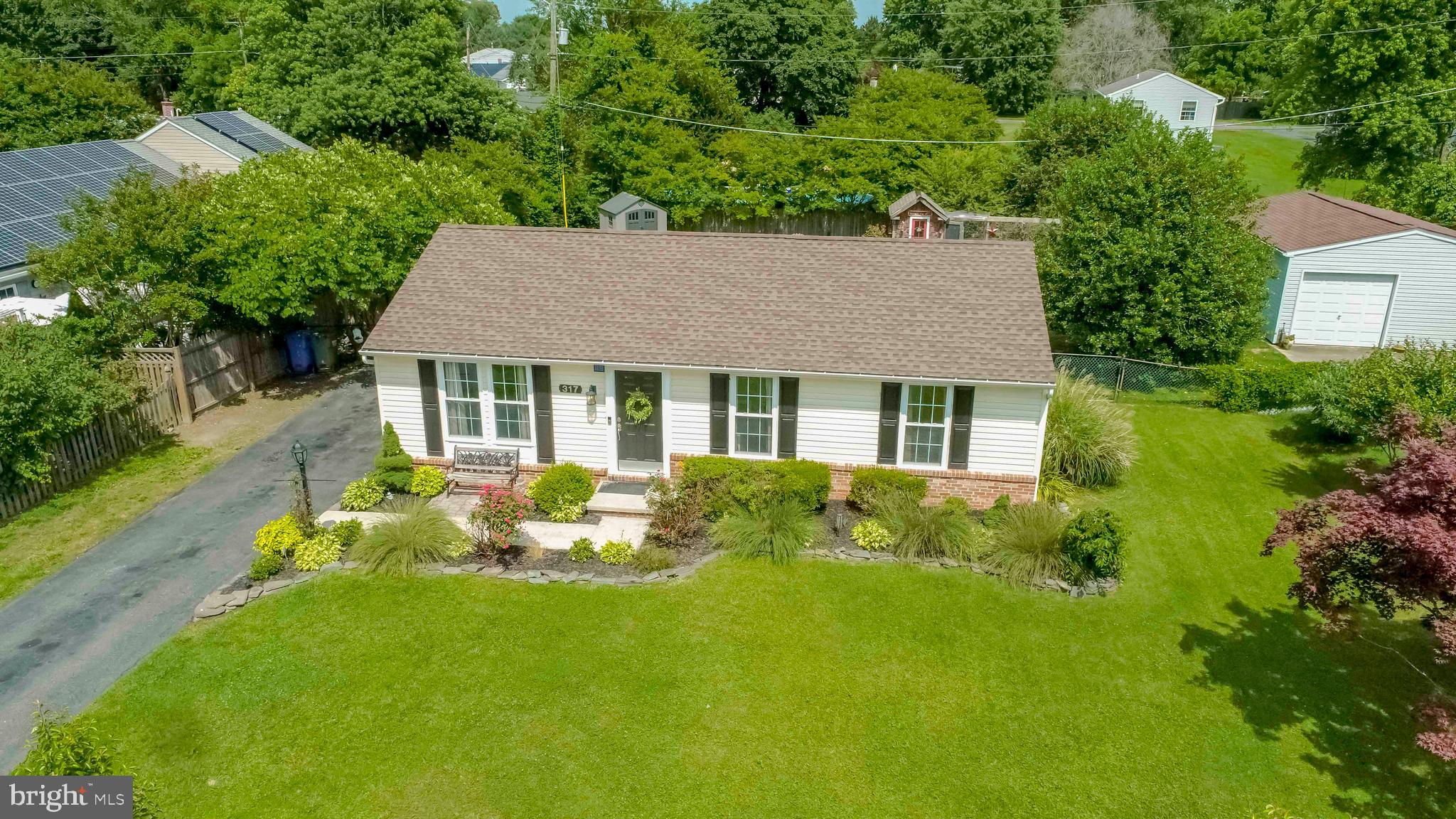 CRESTWOOD ACRES - Residential