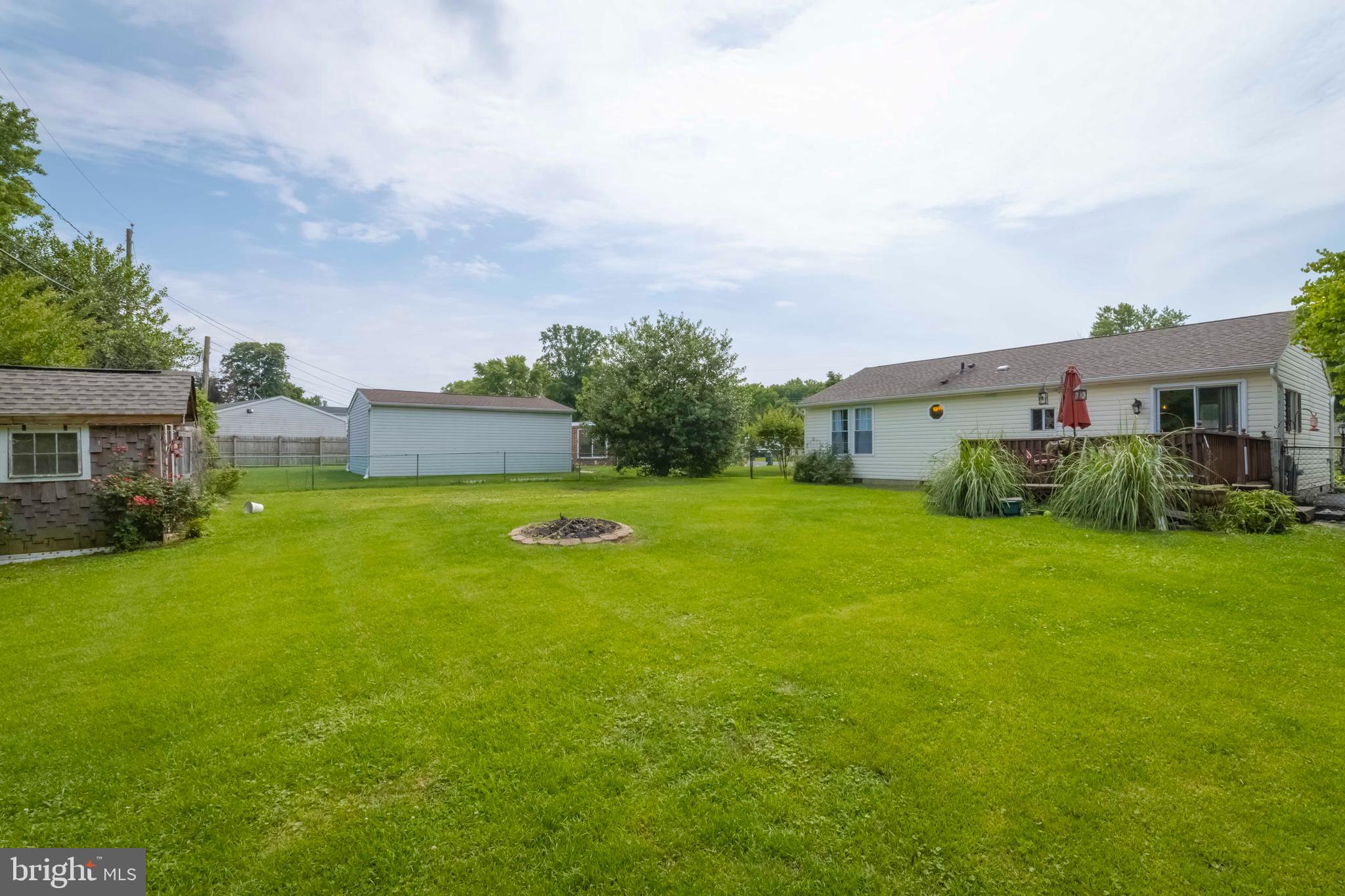 CRESTWOOD ACRES - Residential