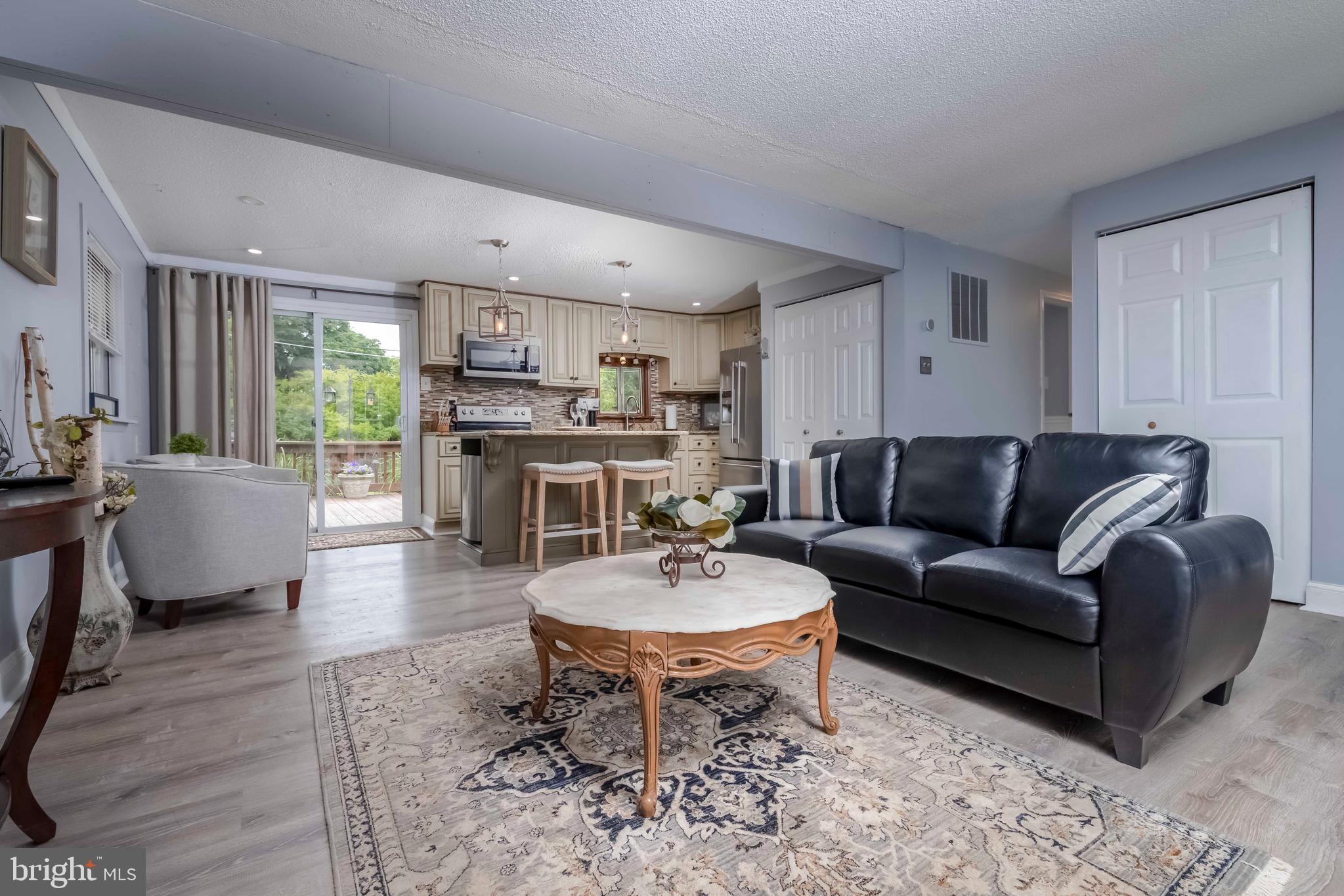 CRESTWOOD ACRES - Residential