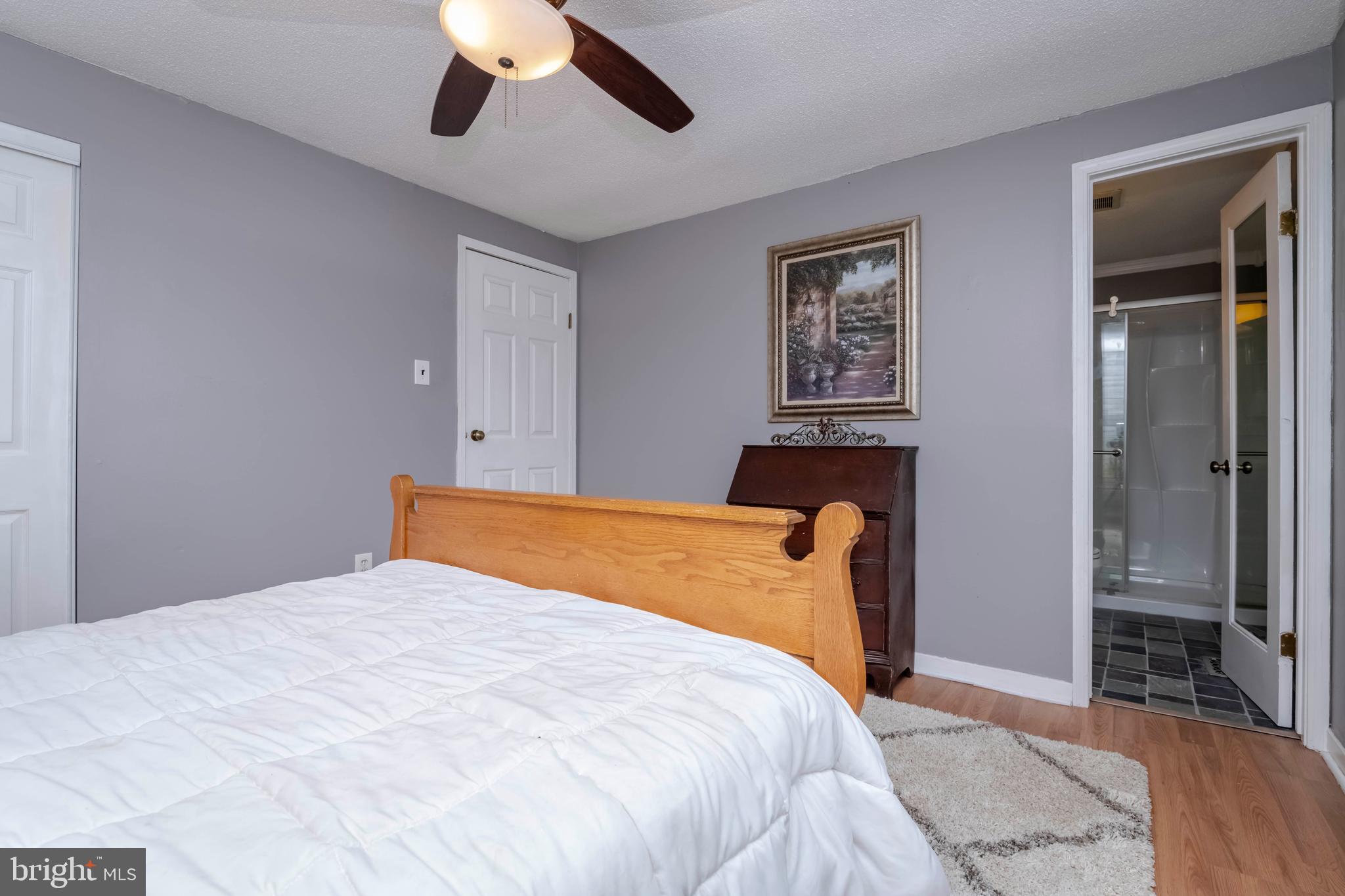 CRESTWOOD ACRES - Residential