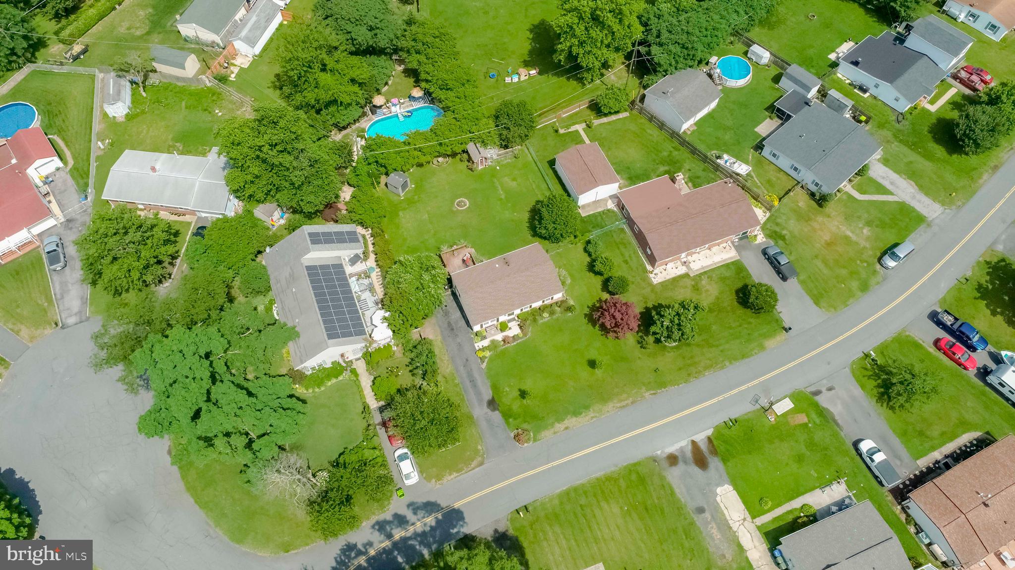 CRESTWOOD ACRES - Residential