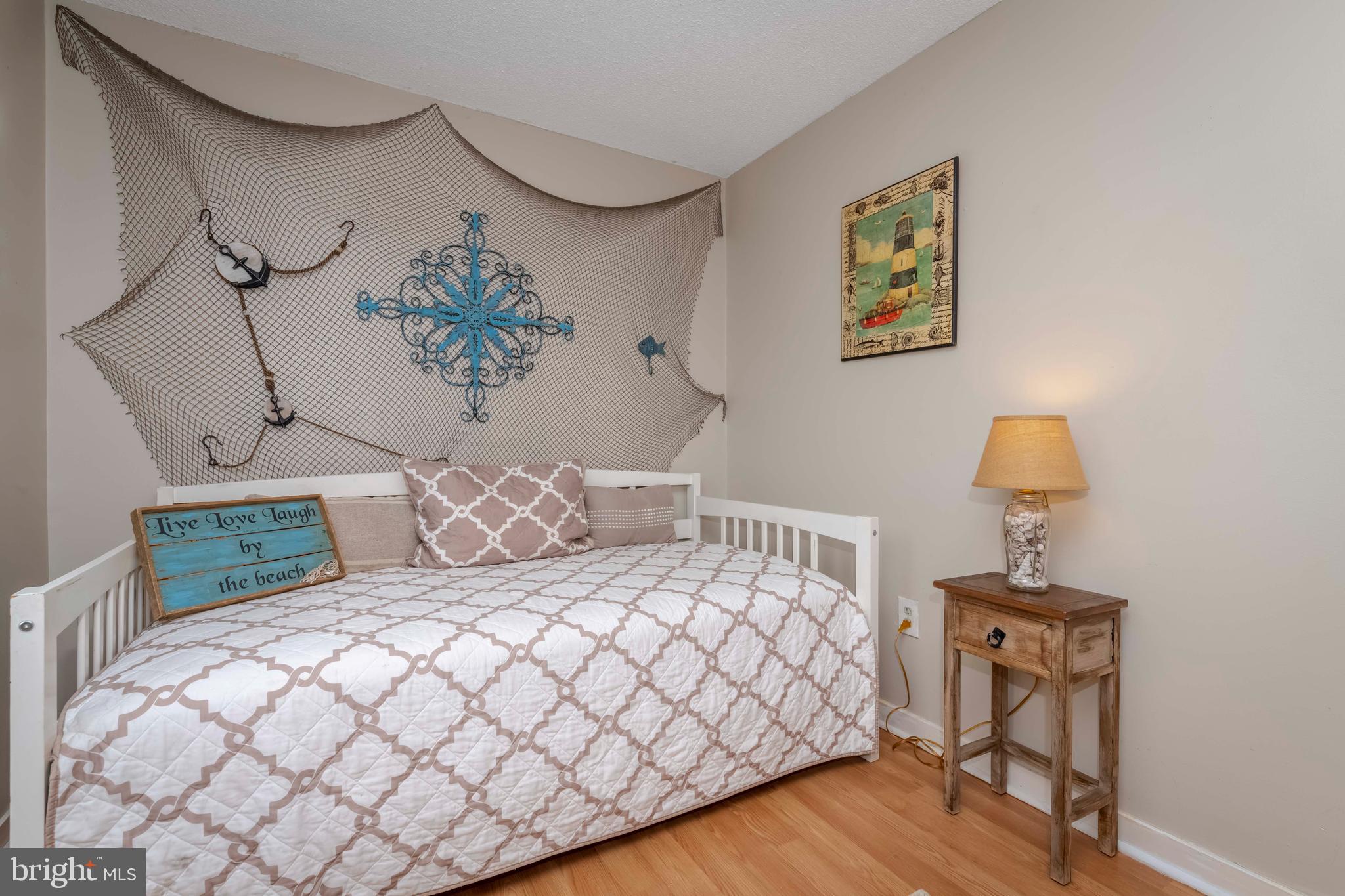 CRESTWOOD ACRES - Residential