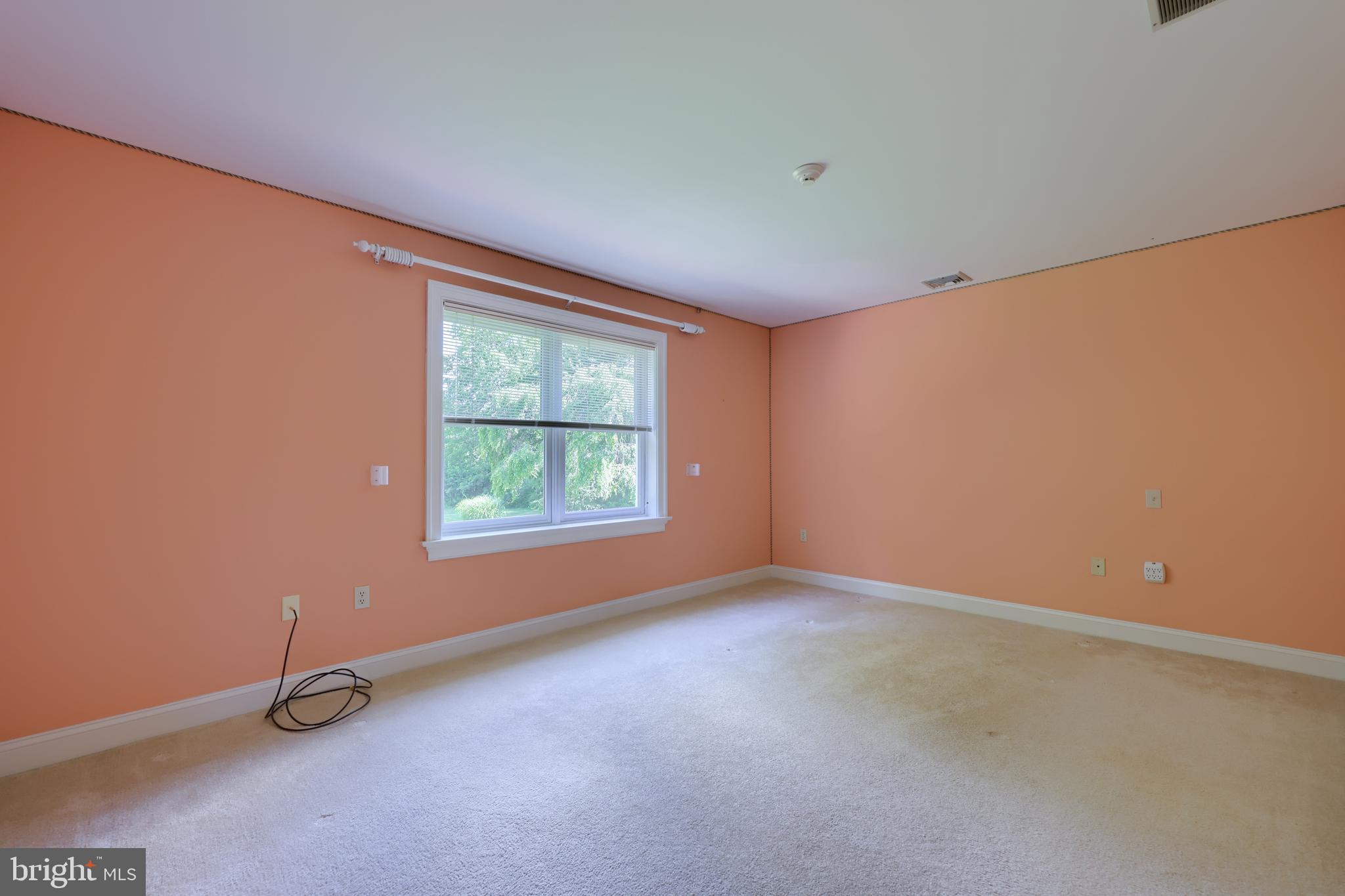 STONEHENGE - Residential