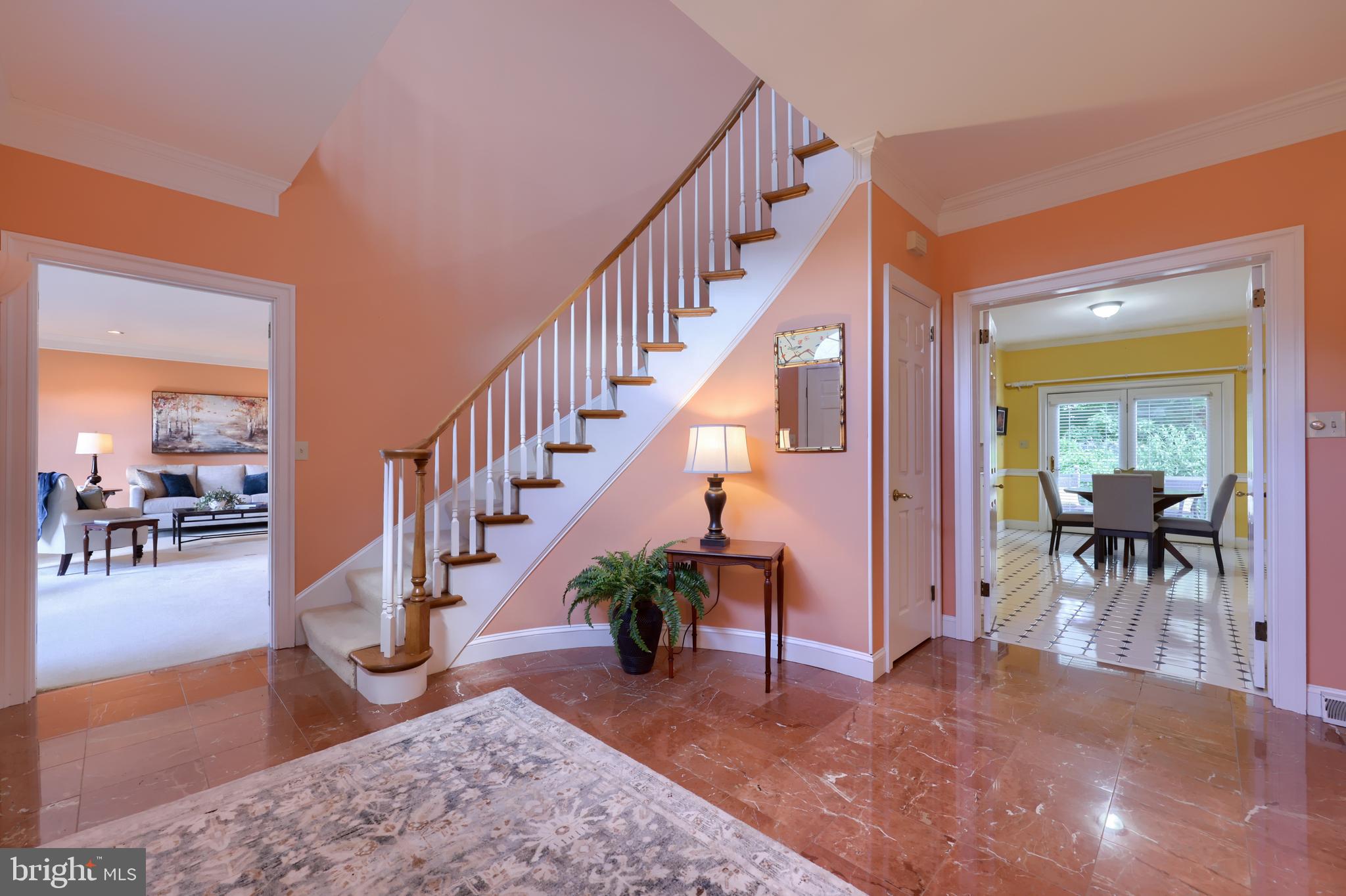 STONEHENGE - Residential