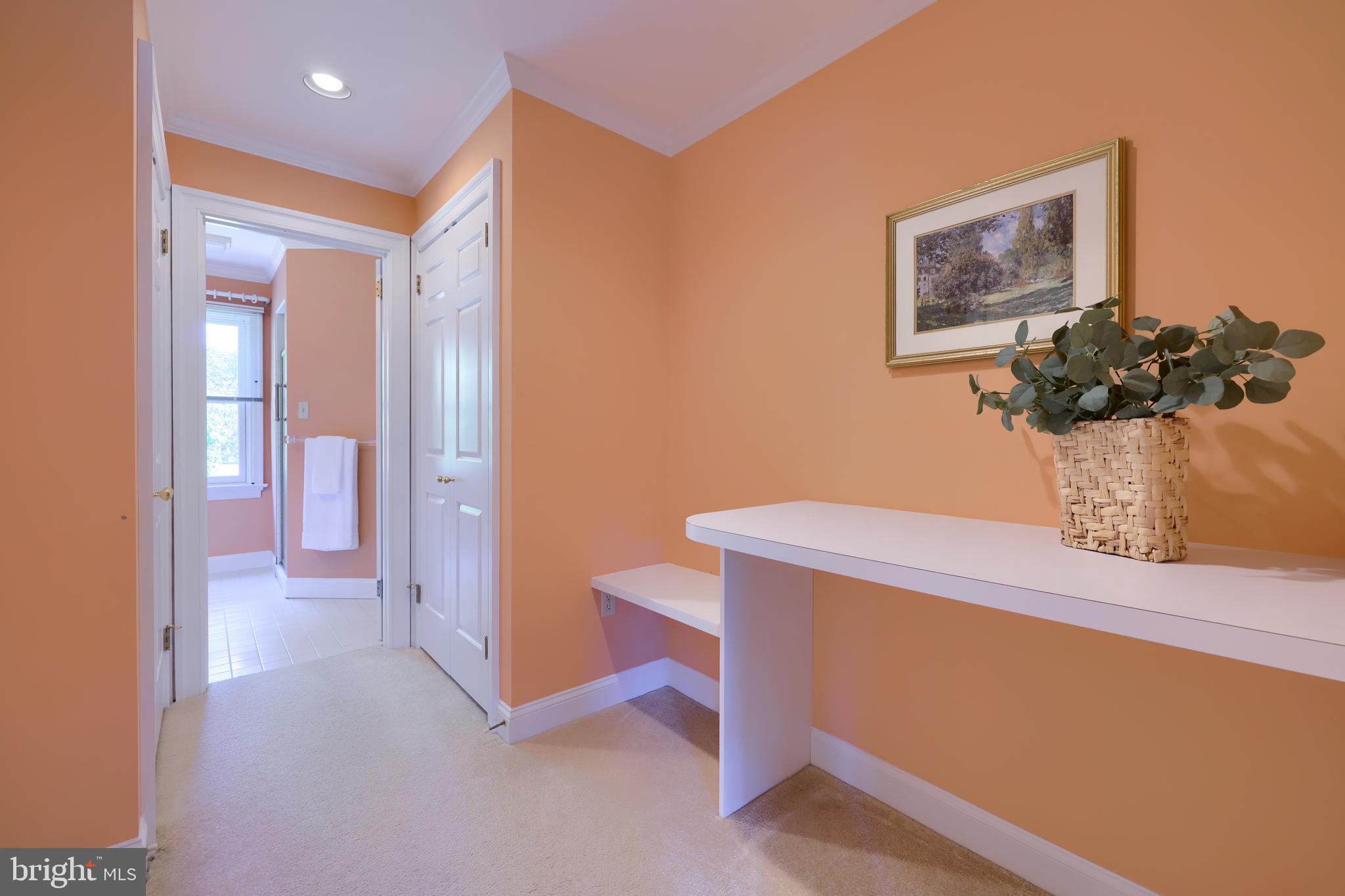 STONEHENGE - Residential