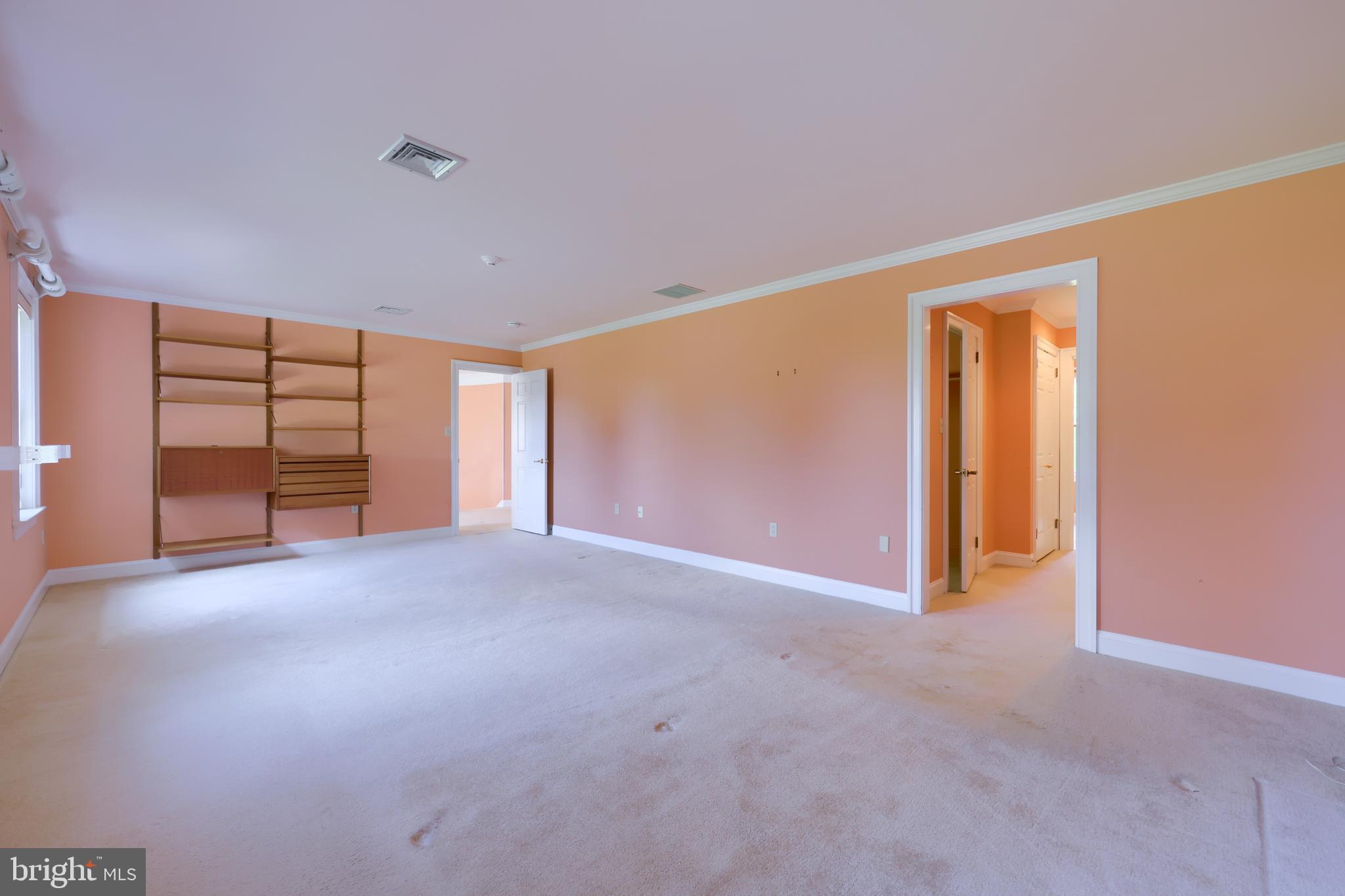 STONEHENGE - Residential