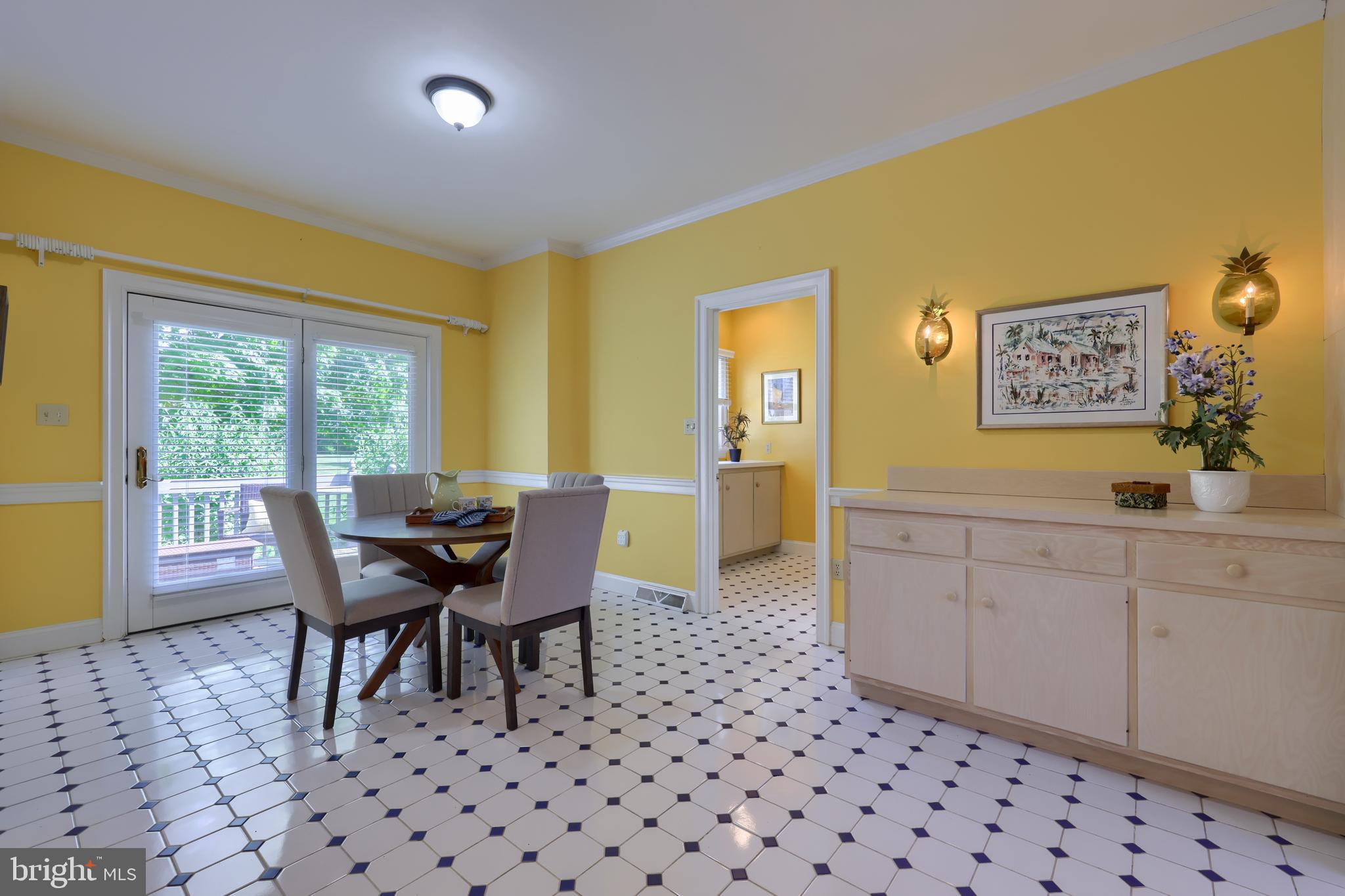 STONEHENGE - Residential