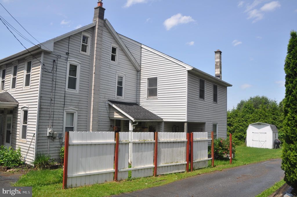 Photo of 2147 Cloverleaf Road, MOUNT JOY, PA 17552 (MLS # PALA2070084)