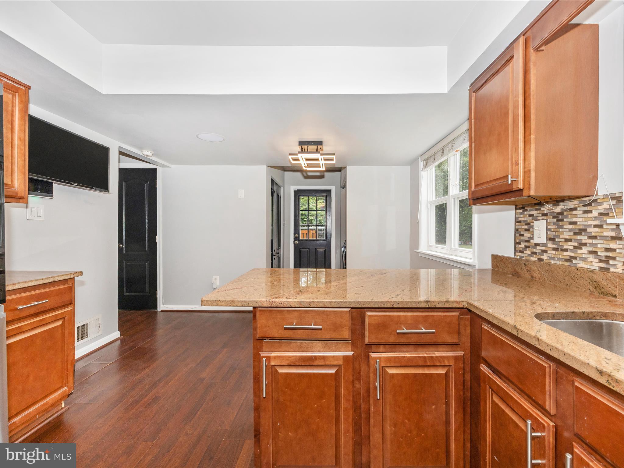 ST CHARLES SUB - WAKEFIELD - Residential