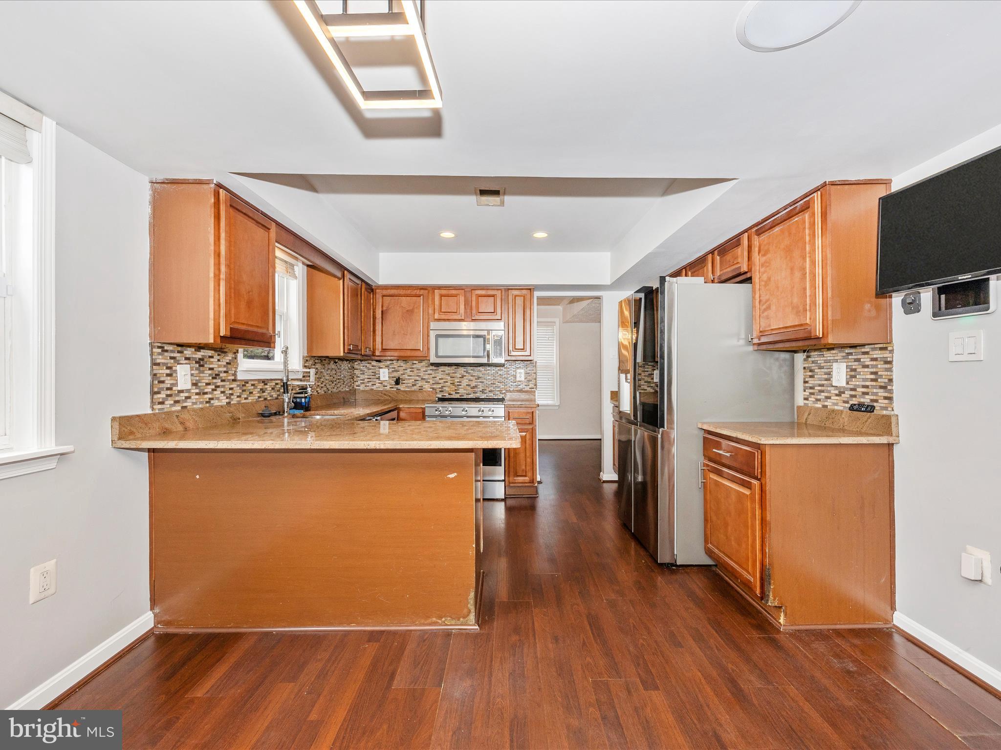 ST CHARLES SUB - WAKEFIELD - Residential