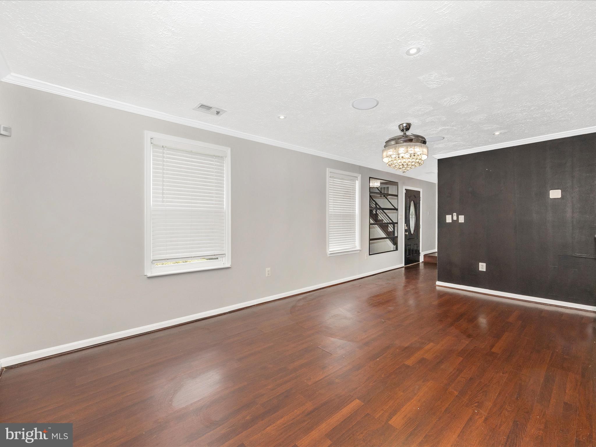 ST CHARLES SUB - WAKEFIELD - Residential