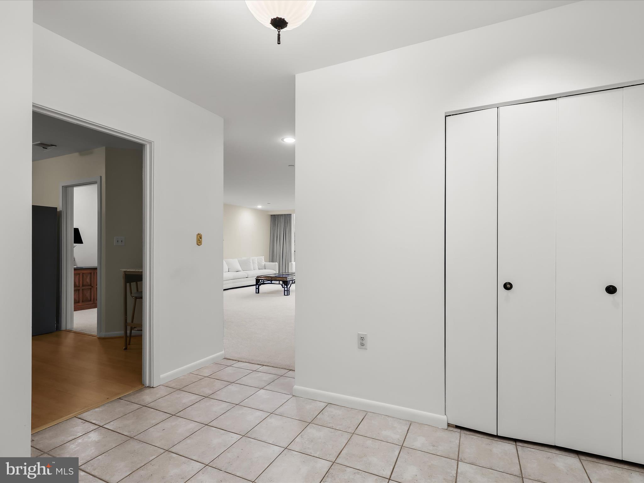 PAVILION IN THE PARK - Residential