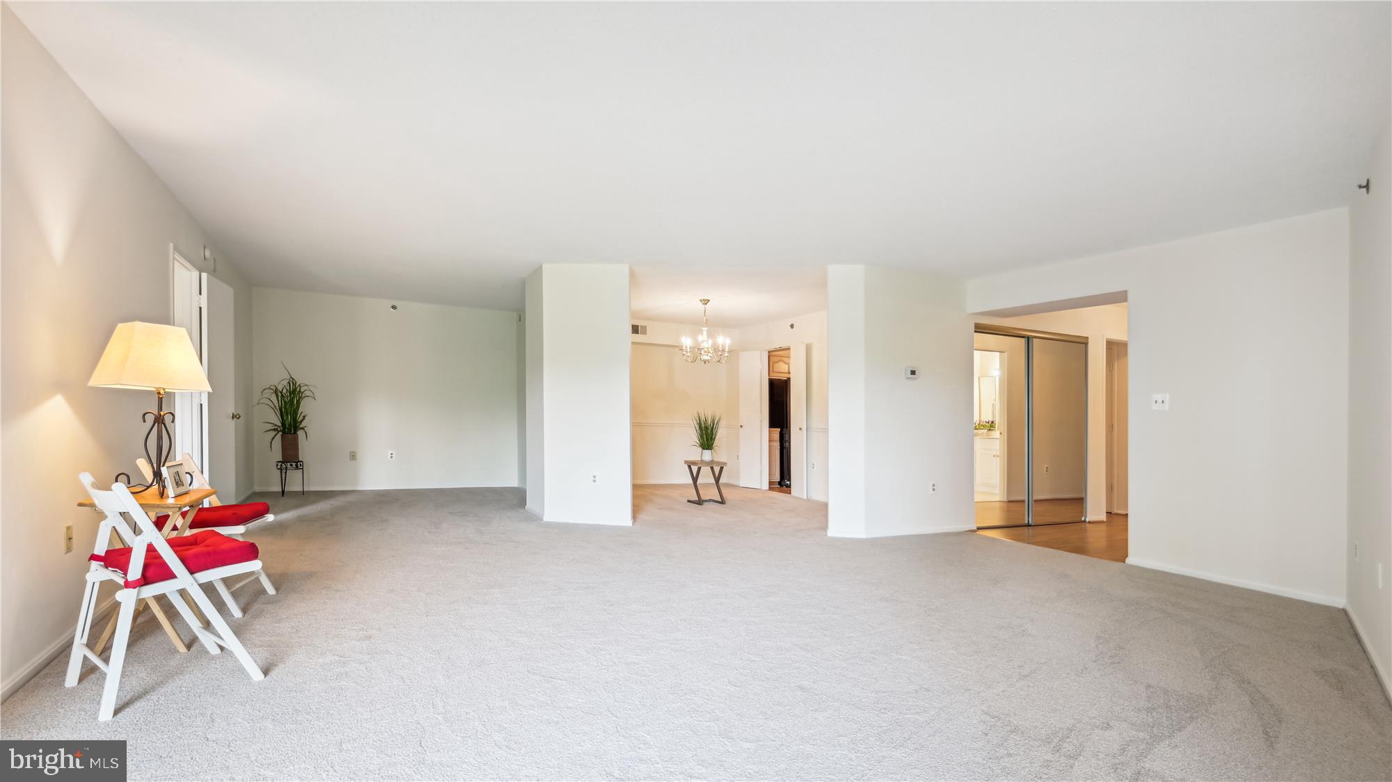 LEISURE WORLD - Residential