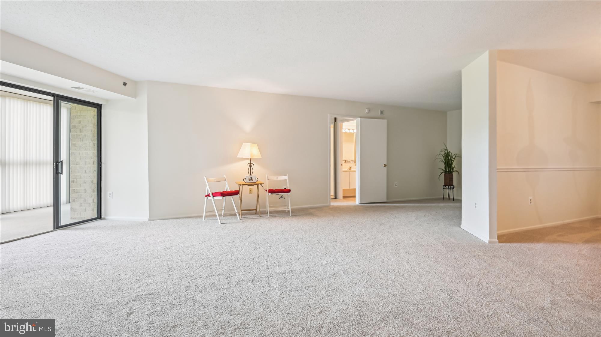 LEISURE WORLD - Residential