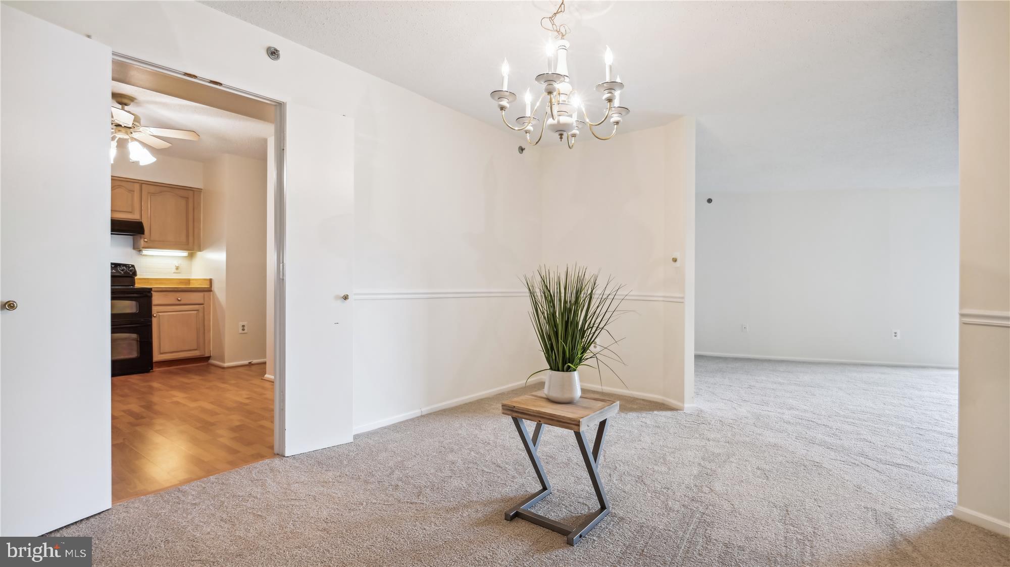 LEISURE WORLD - Residential