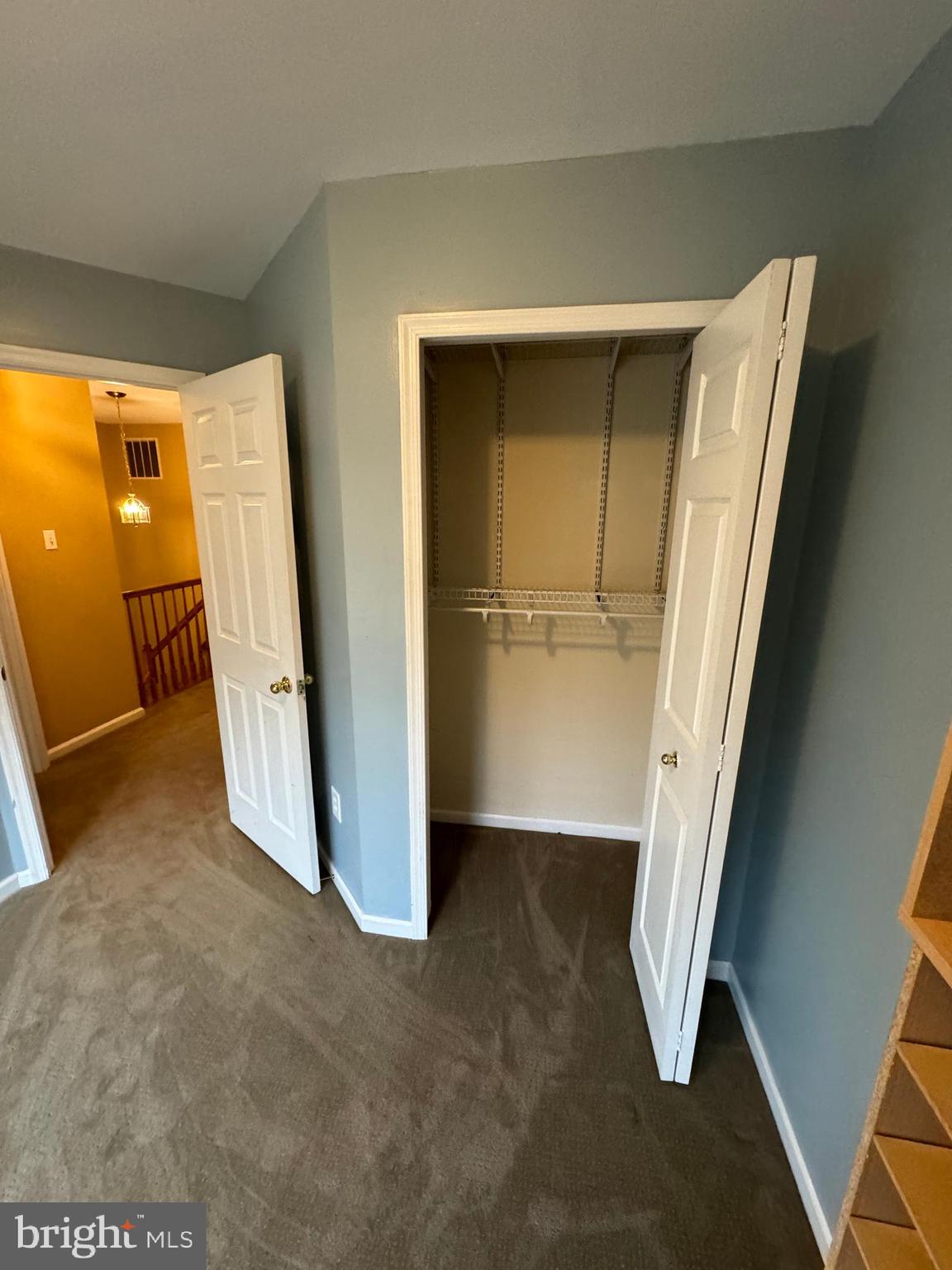 RUSSETT - Residential