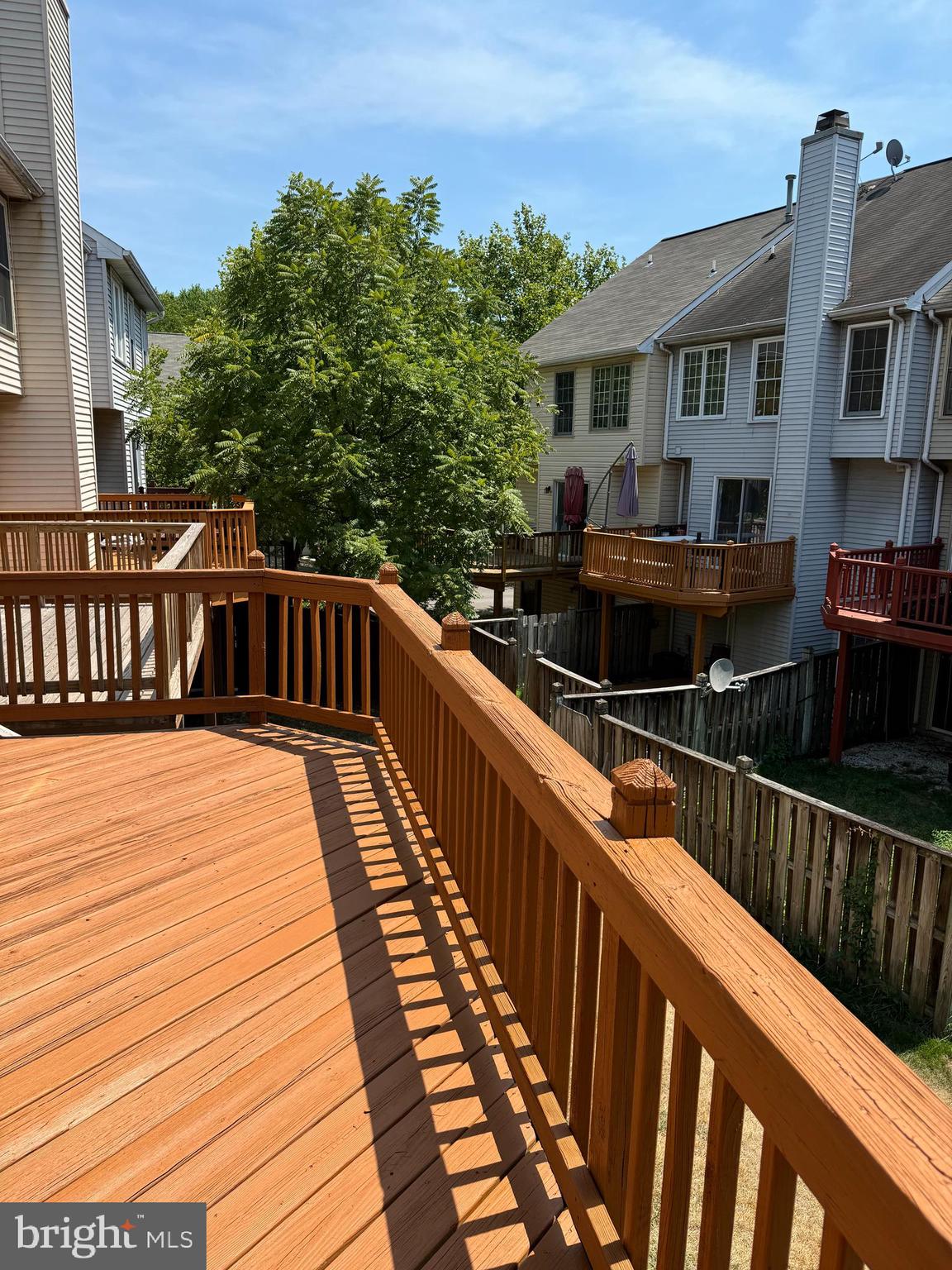 RUSSETT - Residential