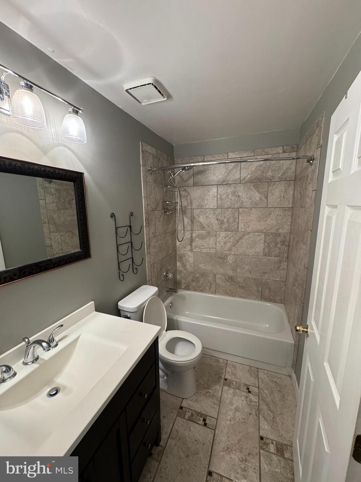 RUSSETT - Residential