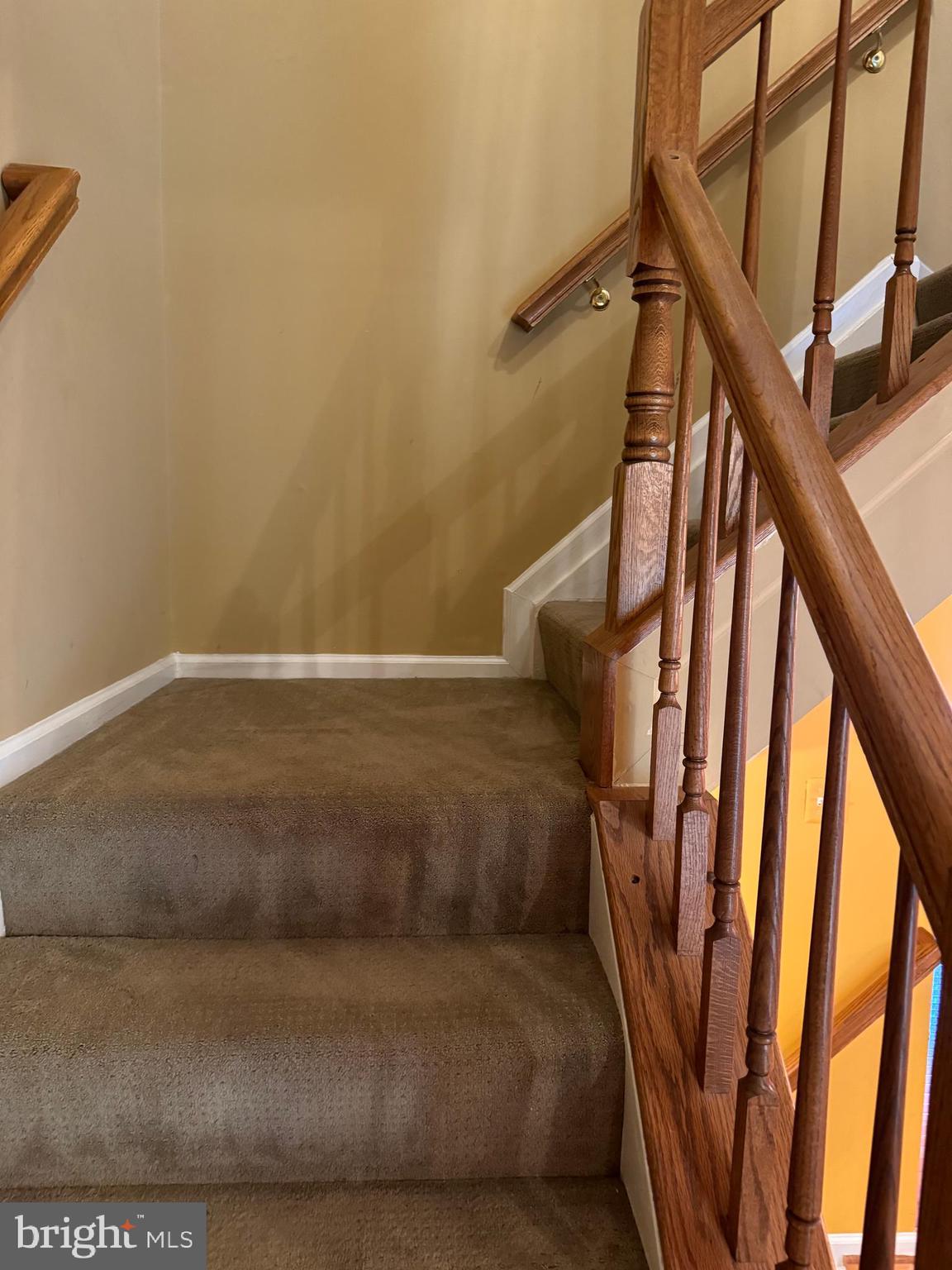 RUSSETT - Residential